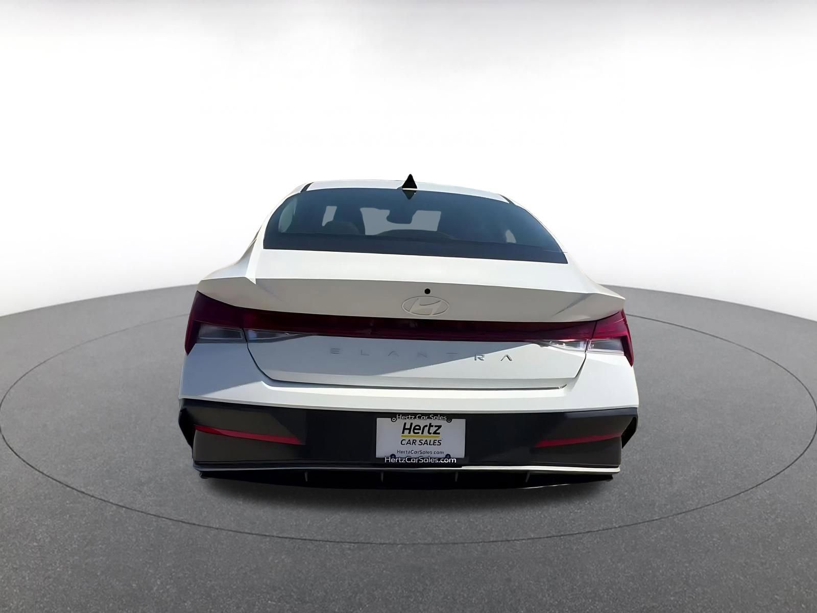 Thumbnail: 2025 Hyundai Elantra - 12