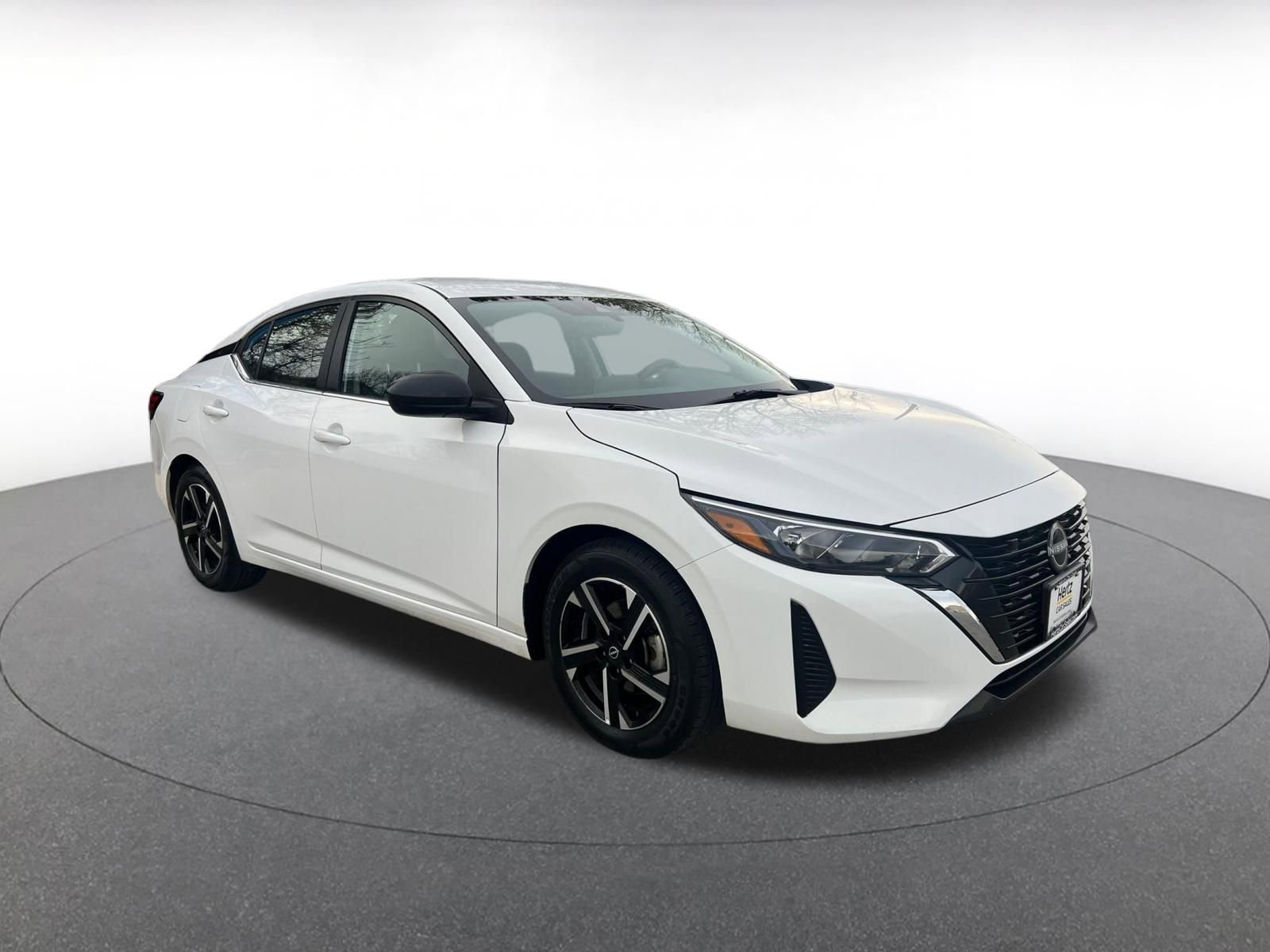 Thumbnail: 2024 Nissan Sentra - 1