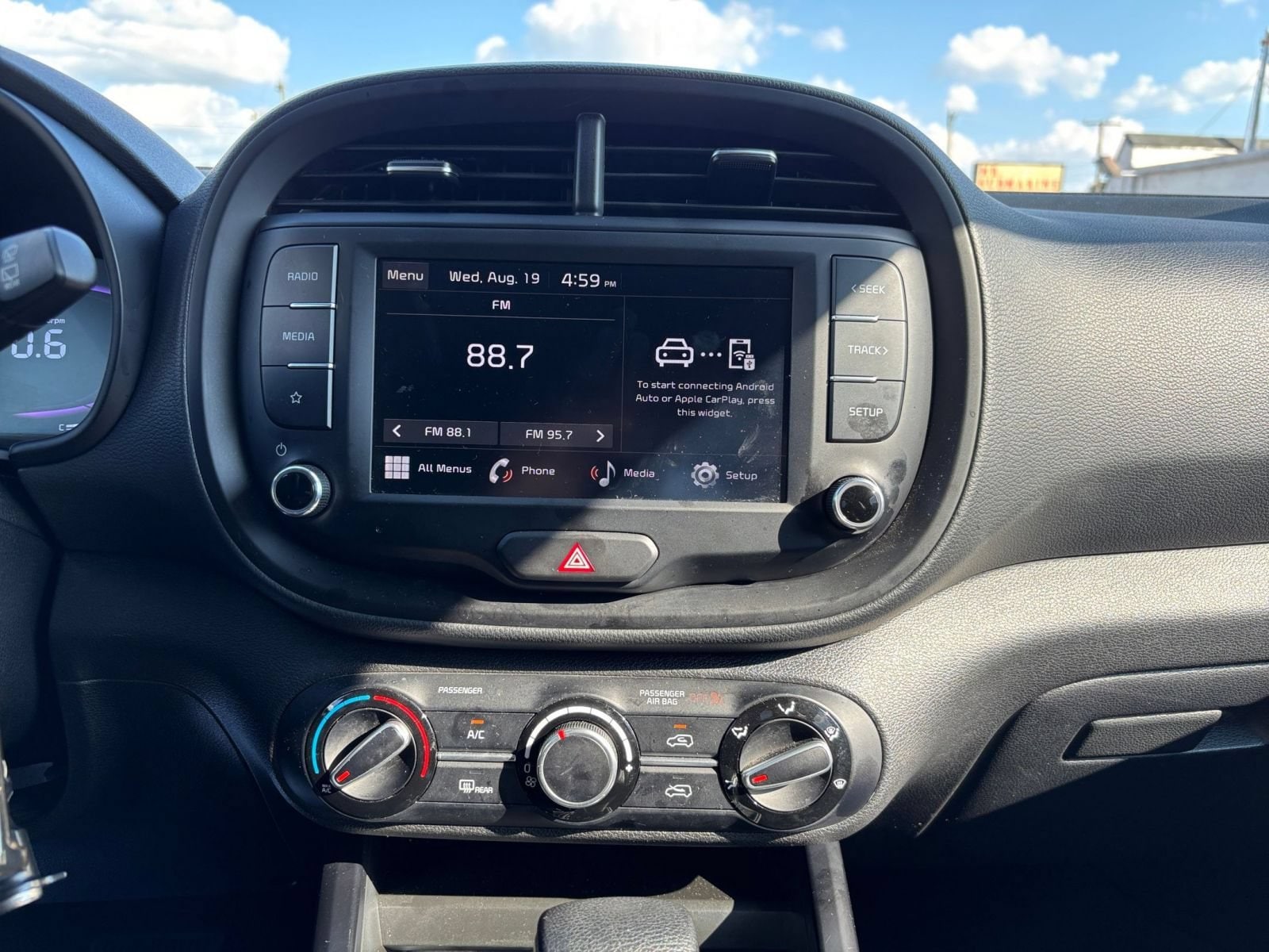 Thumbnail: 2025 Kia Soul - 14