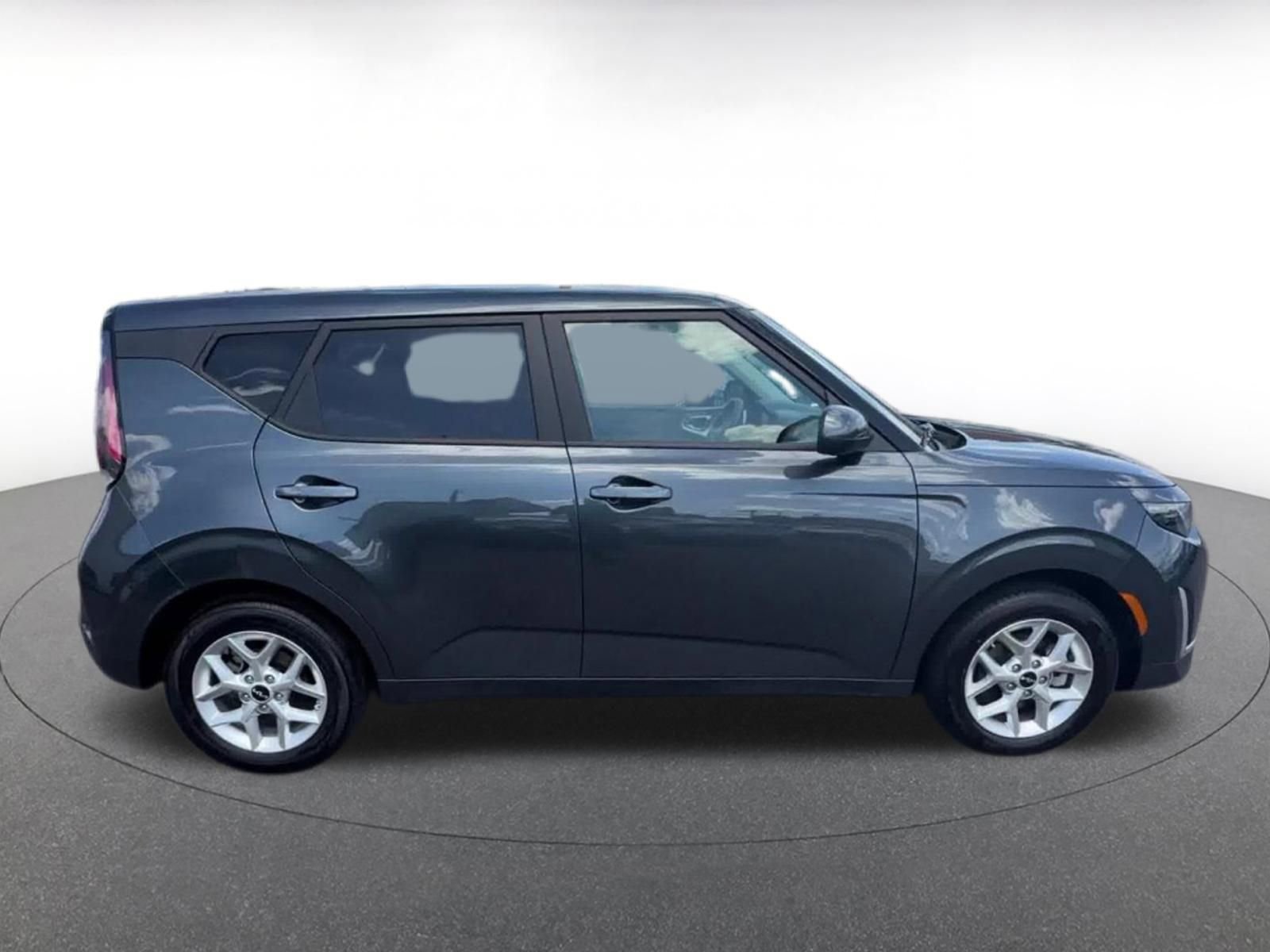 Thumbnail: 2025 Kia Soul - 16