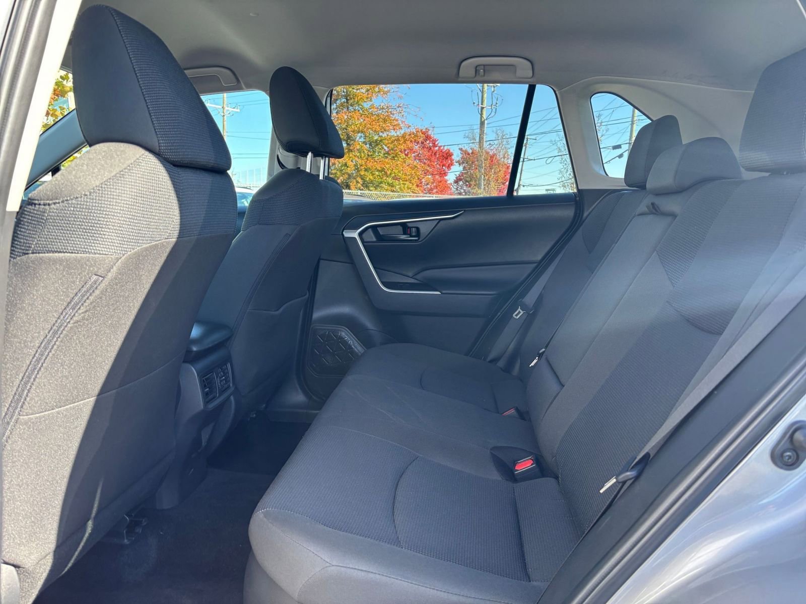 Thumbnail: 2025 Toyota RAV4 - 24