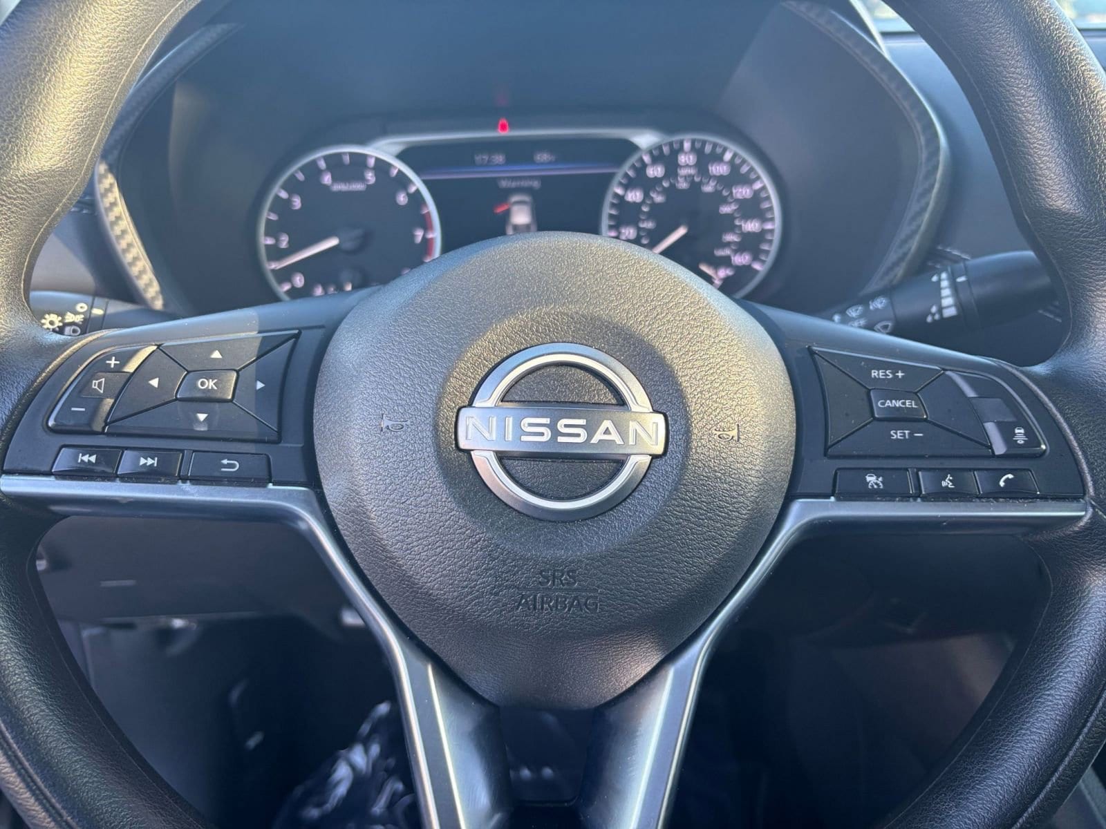 Thumbnail: 2024 Nissan Sentra - 25