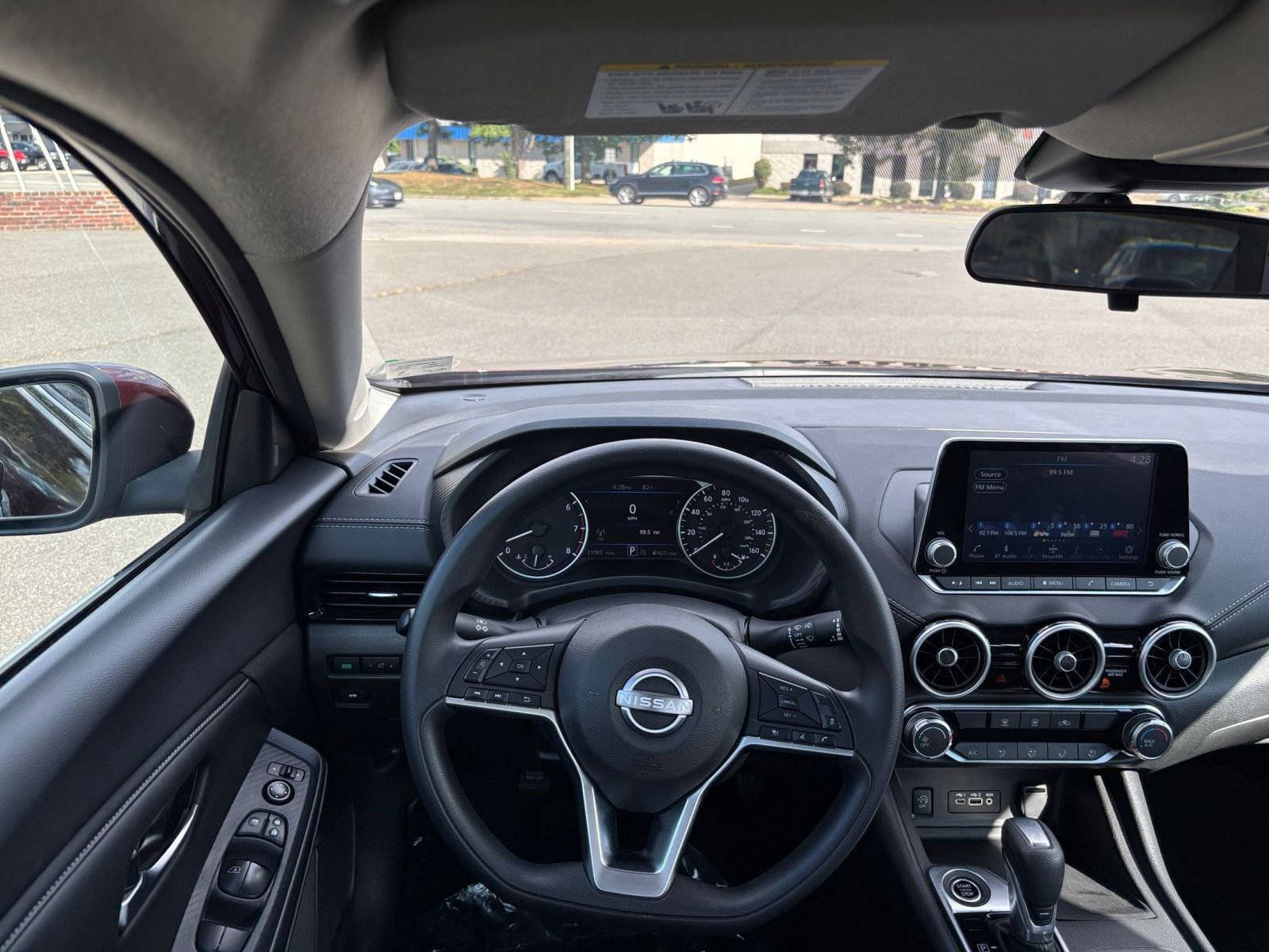 Thumbnail: 2024 Nissan Sentra - 32