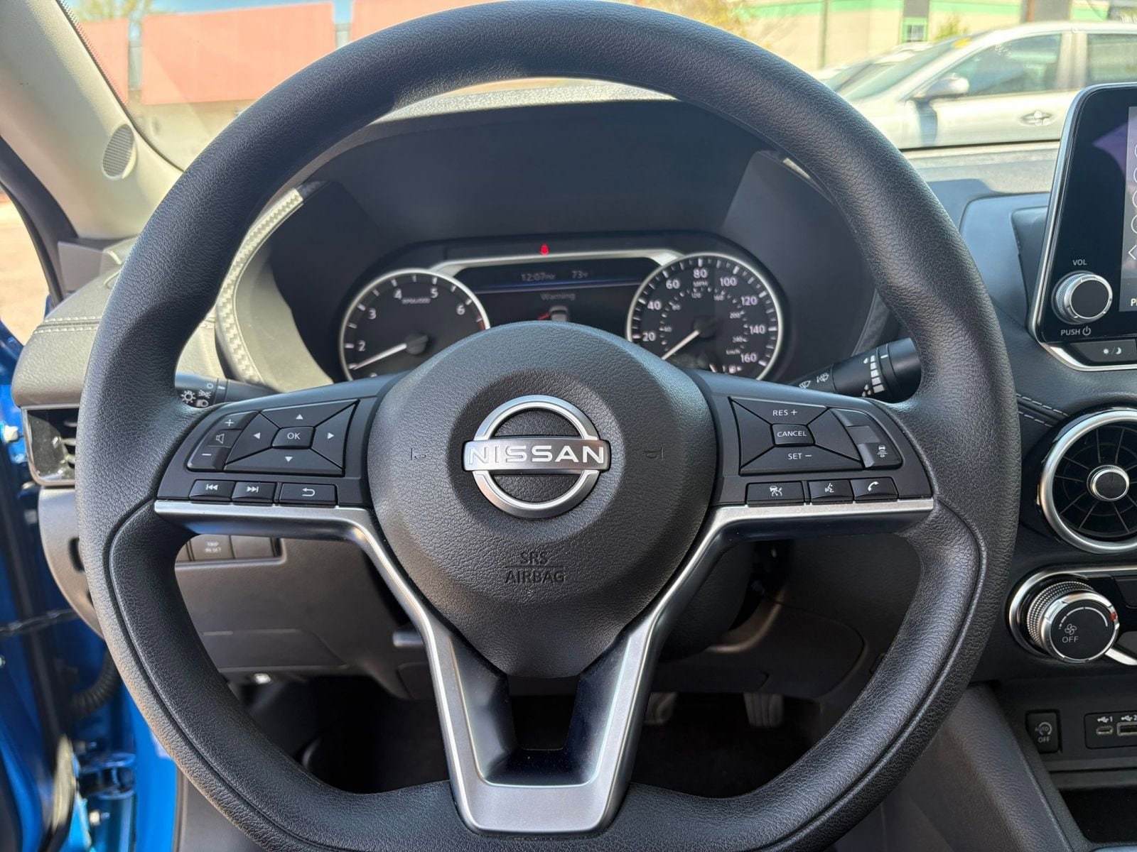 Thumbnail: 2025 Nissan Sentra - 25