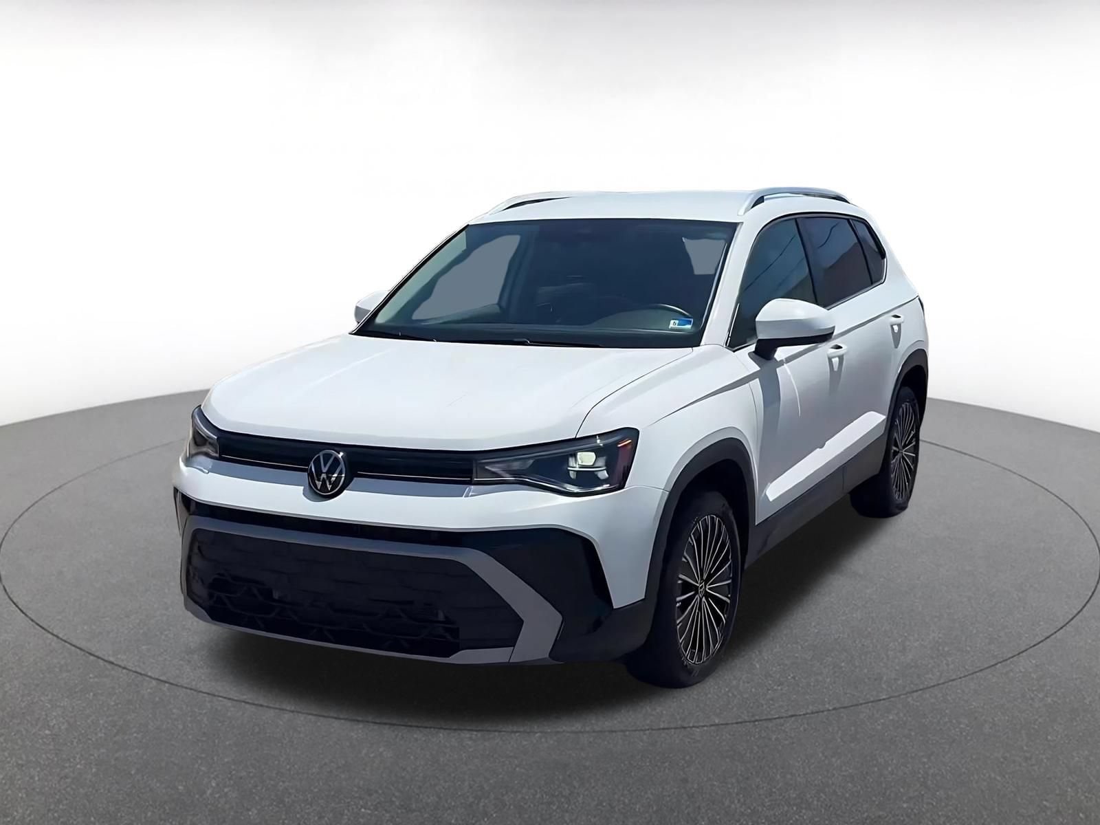 Thumbnail: 2025 Volkswagen Taos - 7