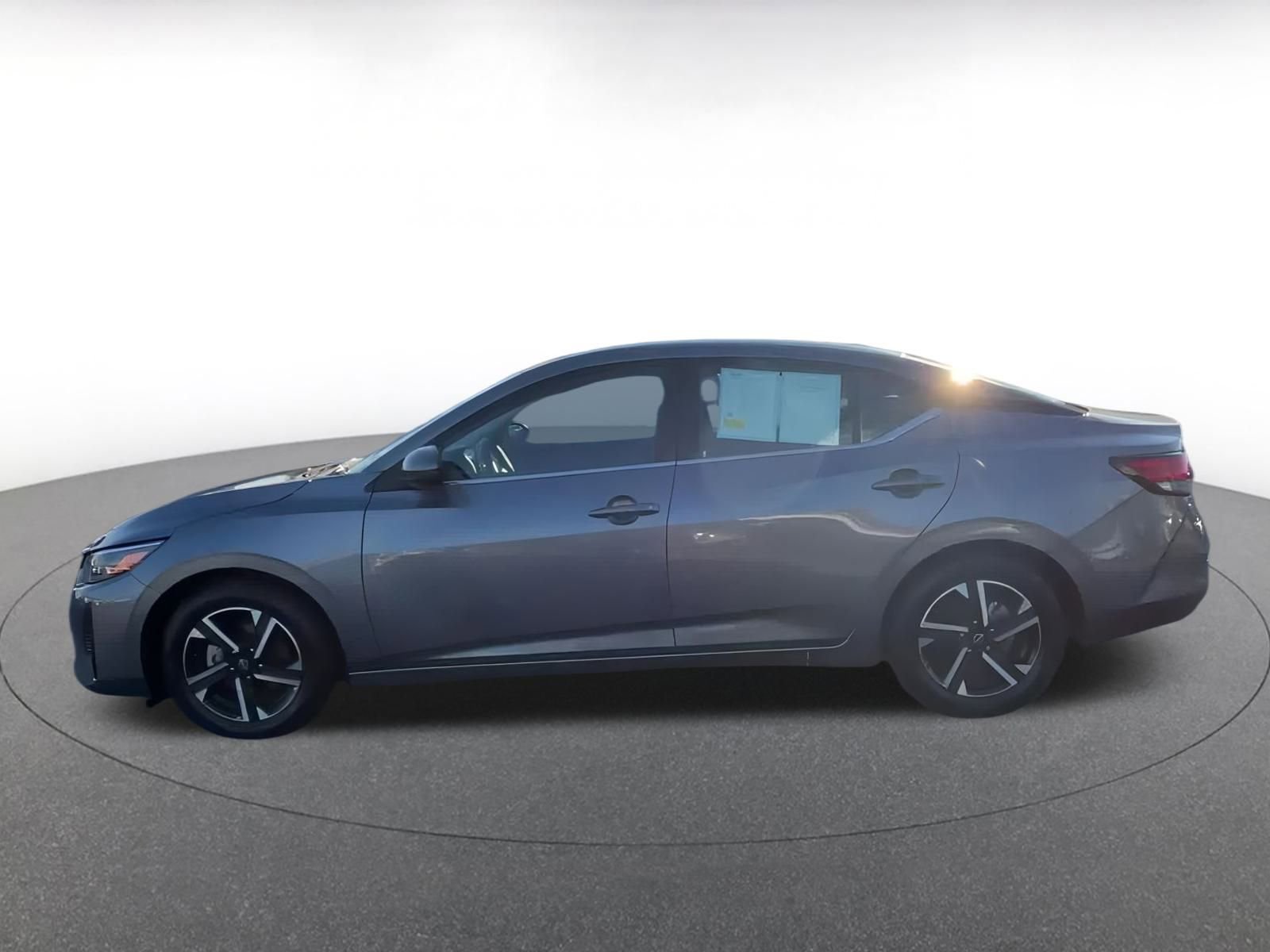 Thumbnail: 2024 Nissan Sentra - 9