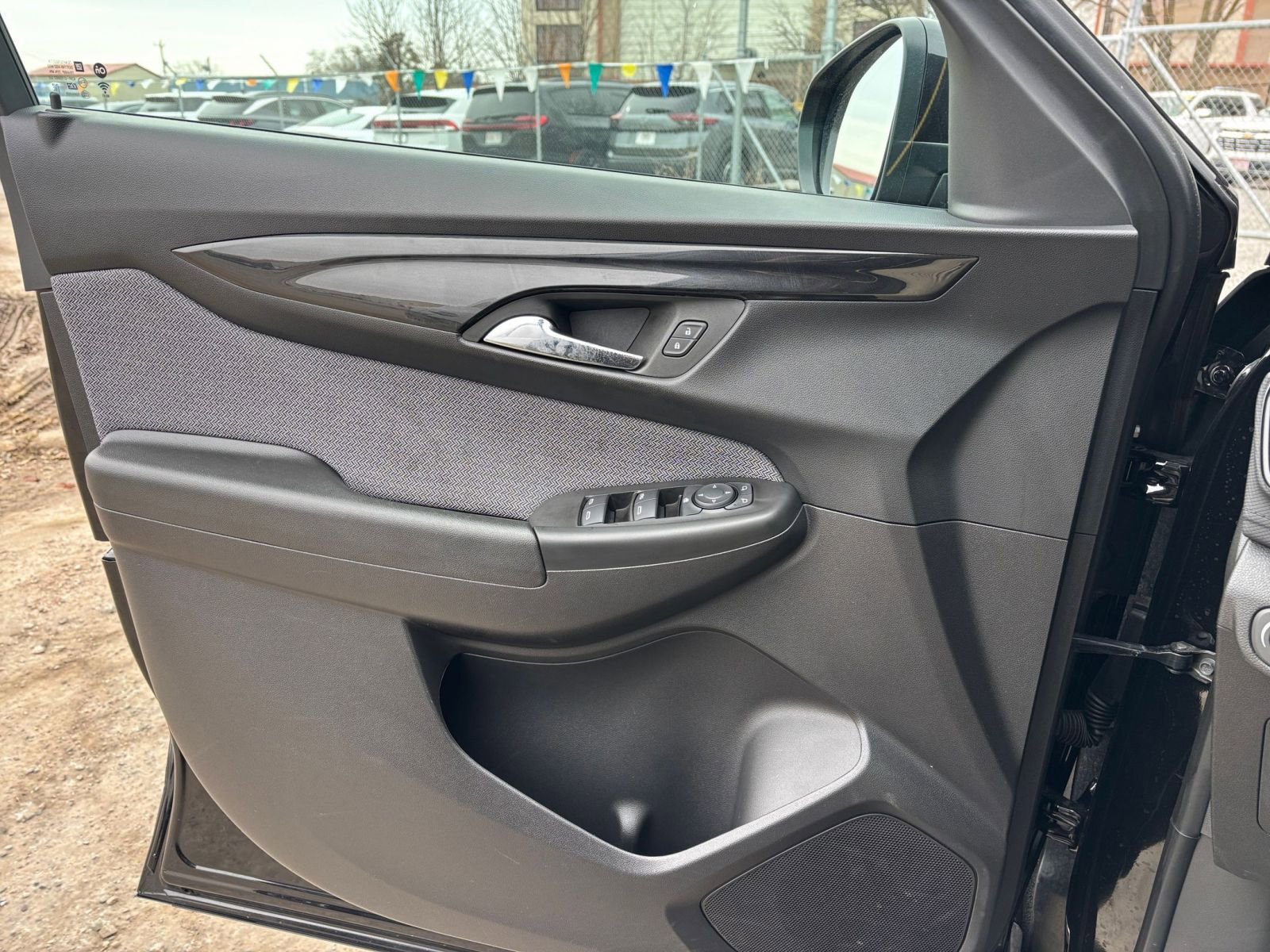 Thumbnail: 2025 Chevrolet TrailBlazer - 18