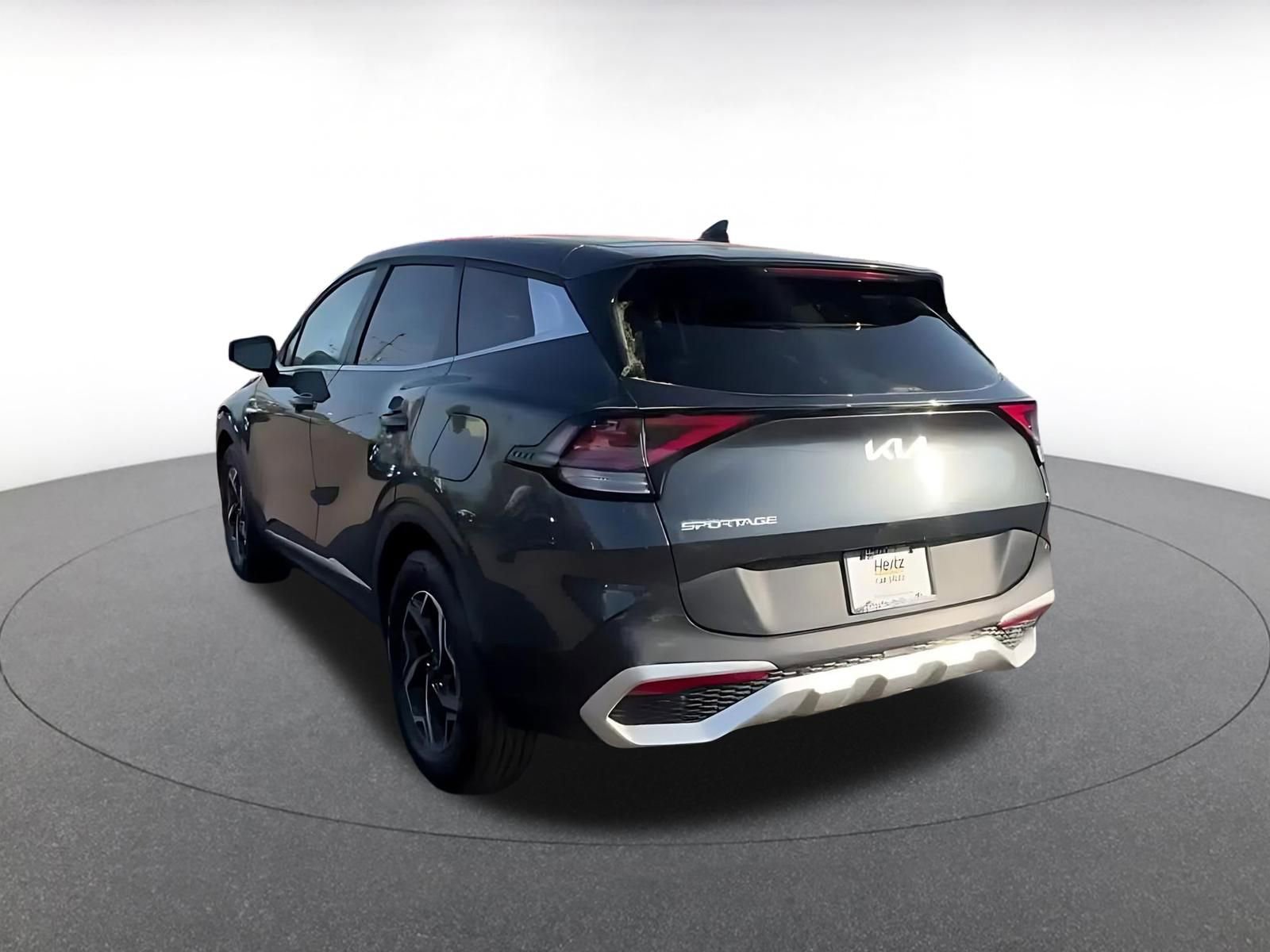 Thumbnail: 2024 Kia Sportage - 11