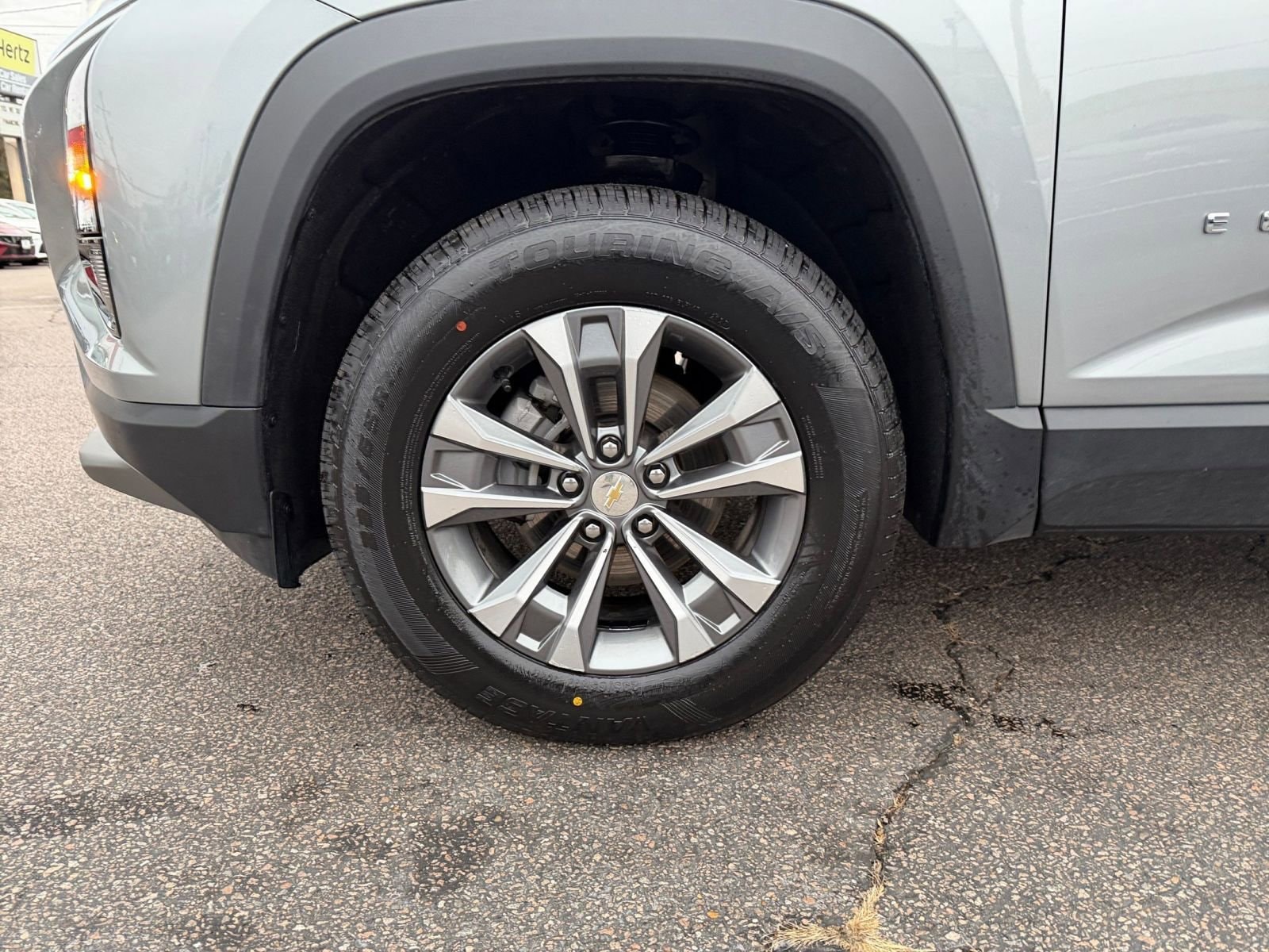 Thumbnail: 2025 Chevrolet Equinox - 29