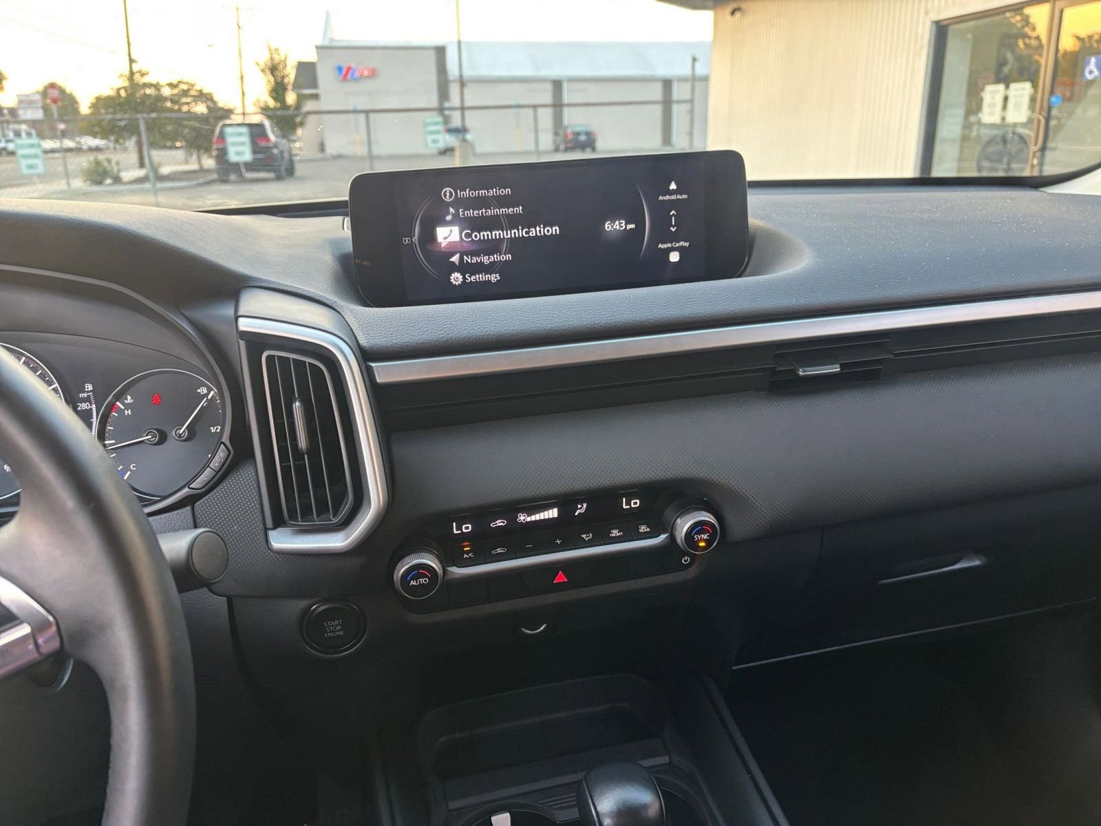 Thumbnail: 2025 Mazda CX-50 - 18