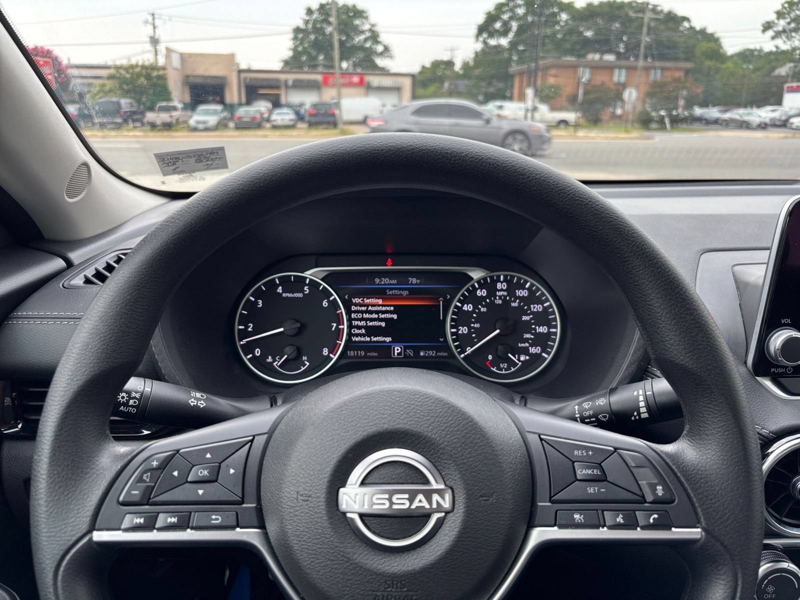 Thumbnail: 2025 Nissan Sentra - 32