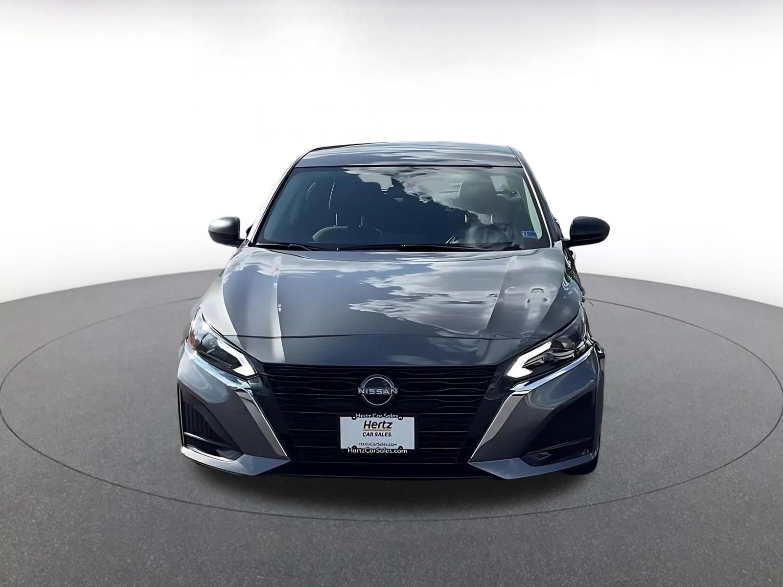 Thumbnail: 2025 Nissan Altima - 4