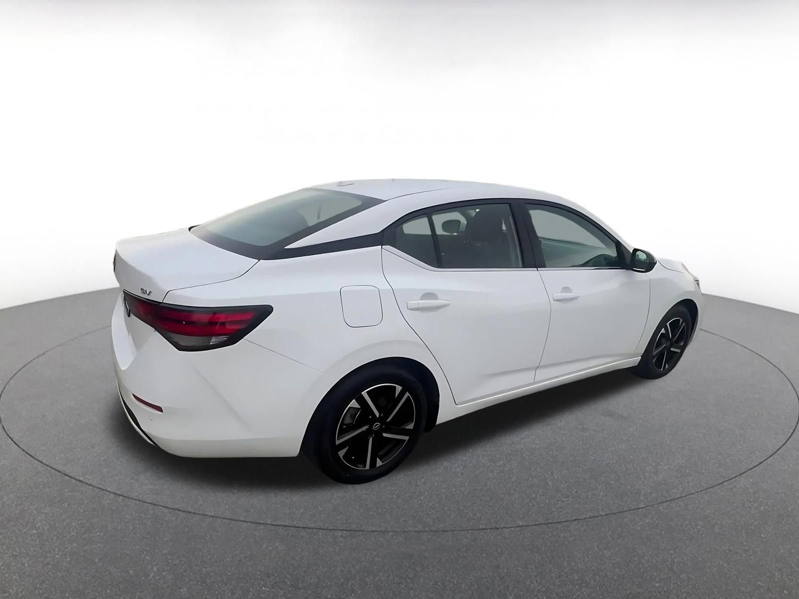 Thumbnail: 2024 Nissan Sentra - 15