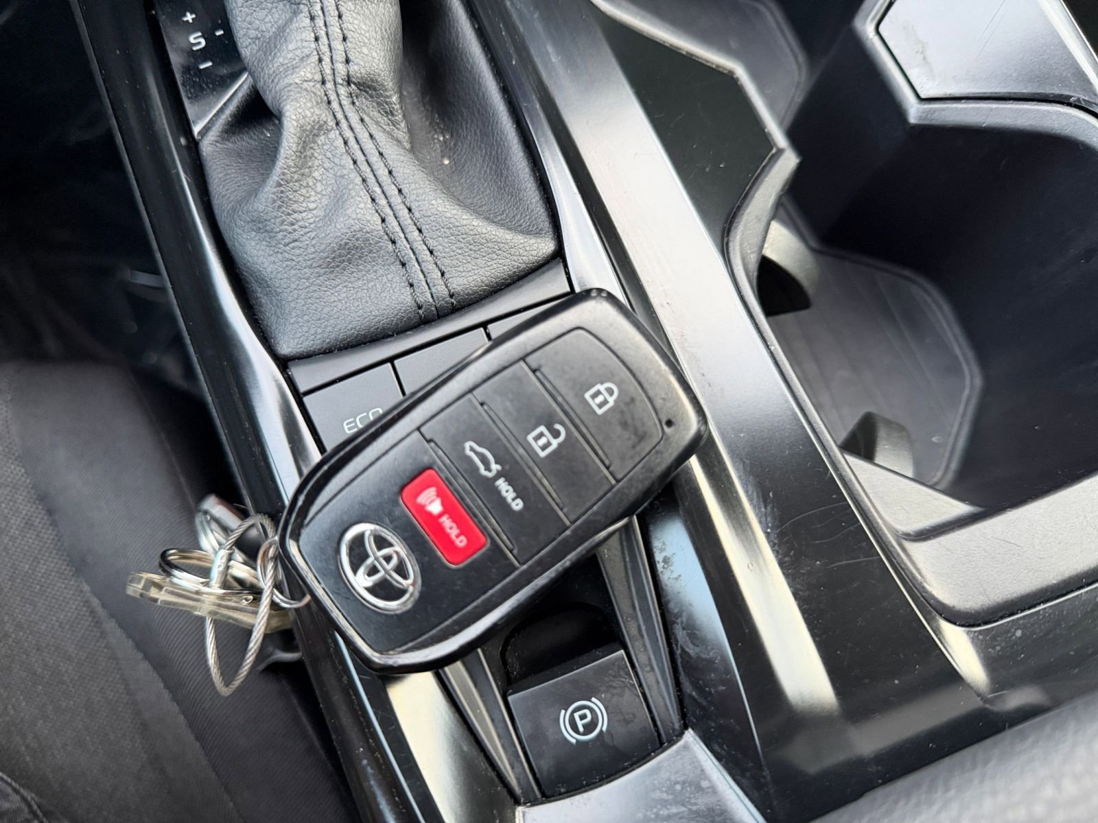 Thumbnail: 2025 Toyota Camry - 22