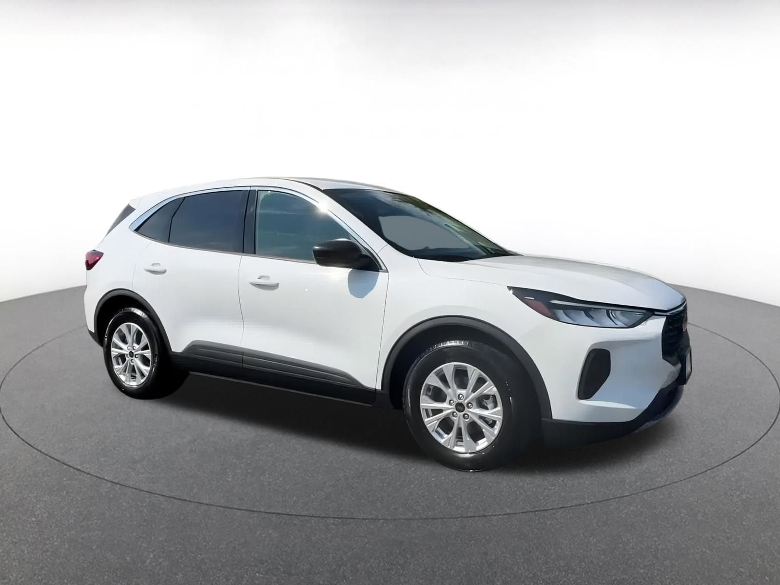 Thumbnail: 2024 Ford Escape - 2
