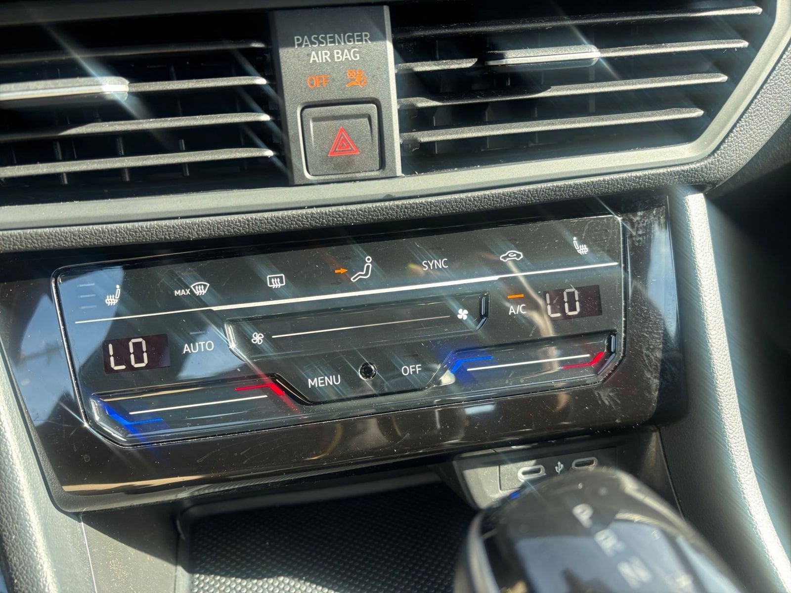 Thumbnail: 2025 Volkswagen Jetta - 23