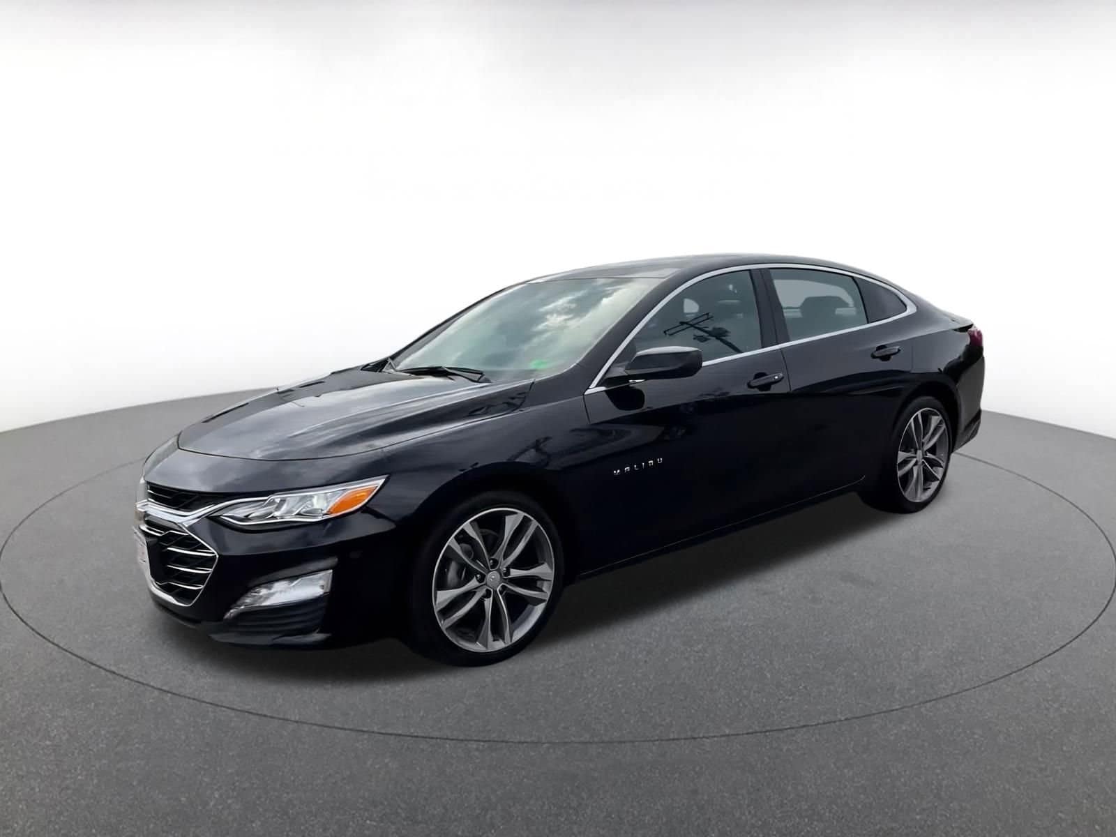 Thumbnail: 2024 Chevrolet Malibu - 8