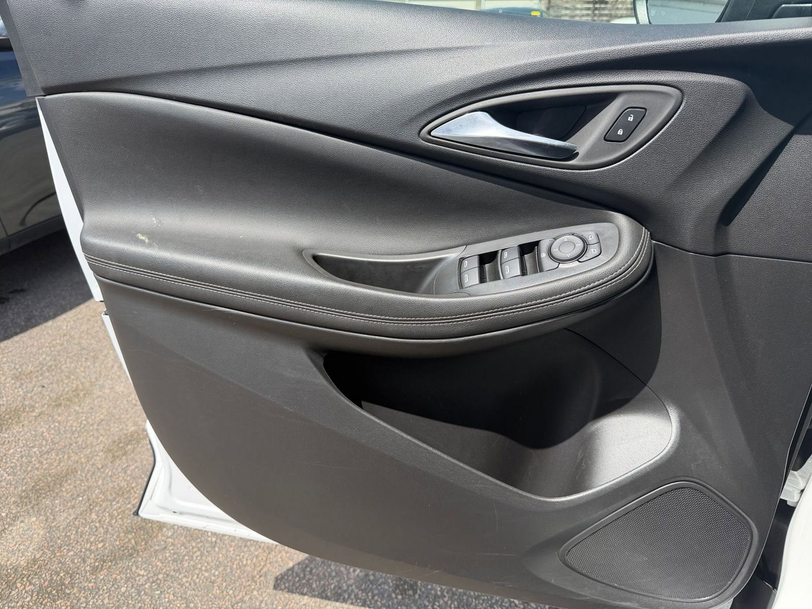 Thumbnail: 2025 Buick Encore GX - 18