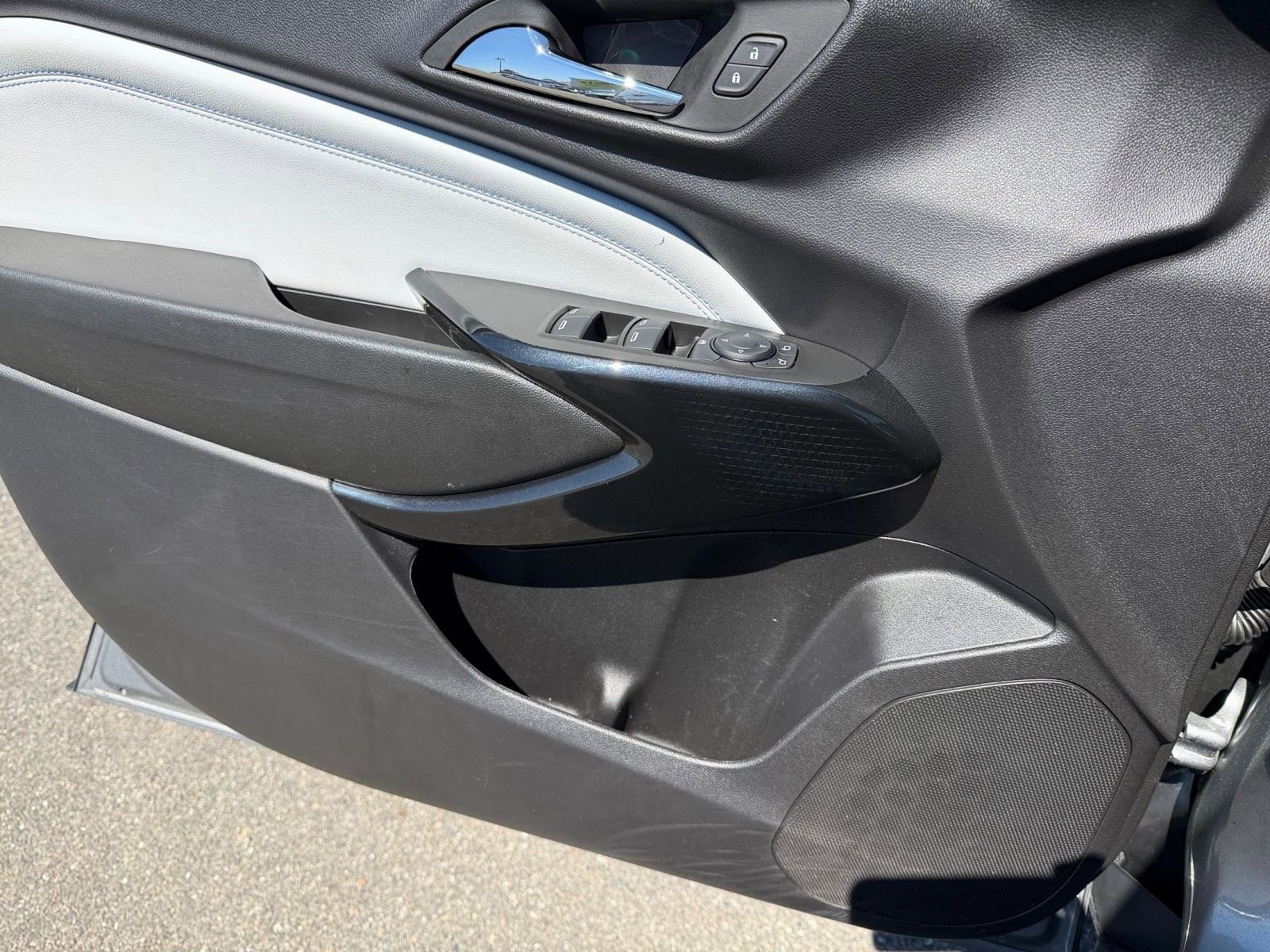 Thumbnail: 2025 Chevrolet Trax - 18