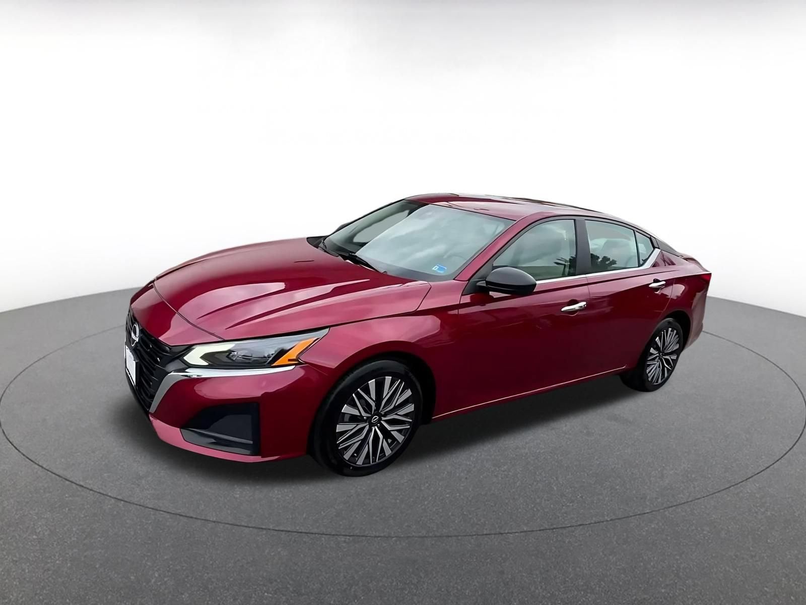 Thumbnail: 2025 Nissan Altima - 7