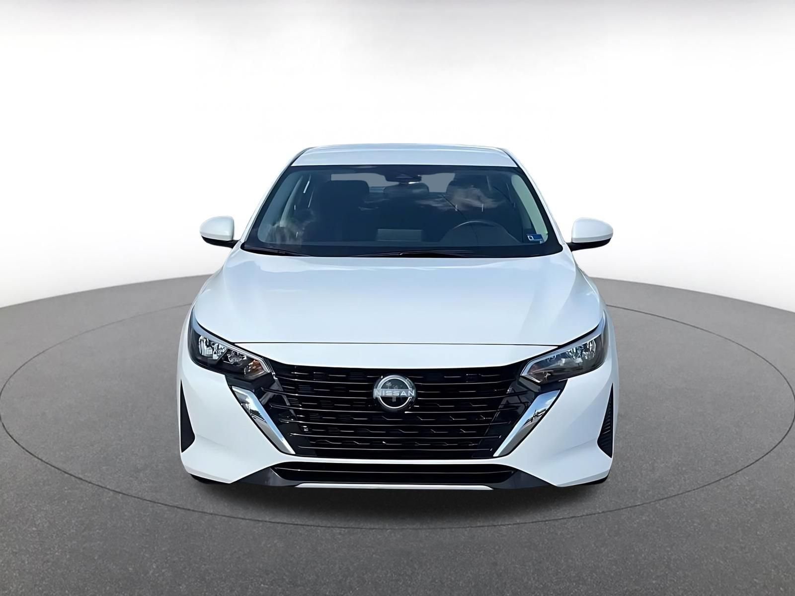 Thumbnail: 2025 Nissan Sentra - 4