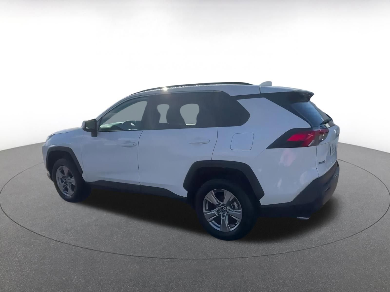 Thumbnail: 2025 Toyota RAV4 - 10