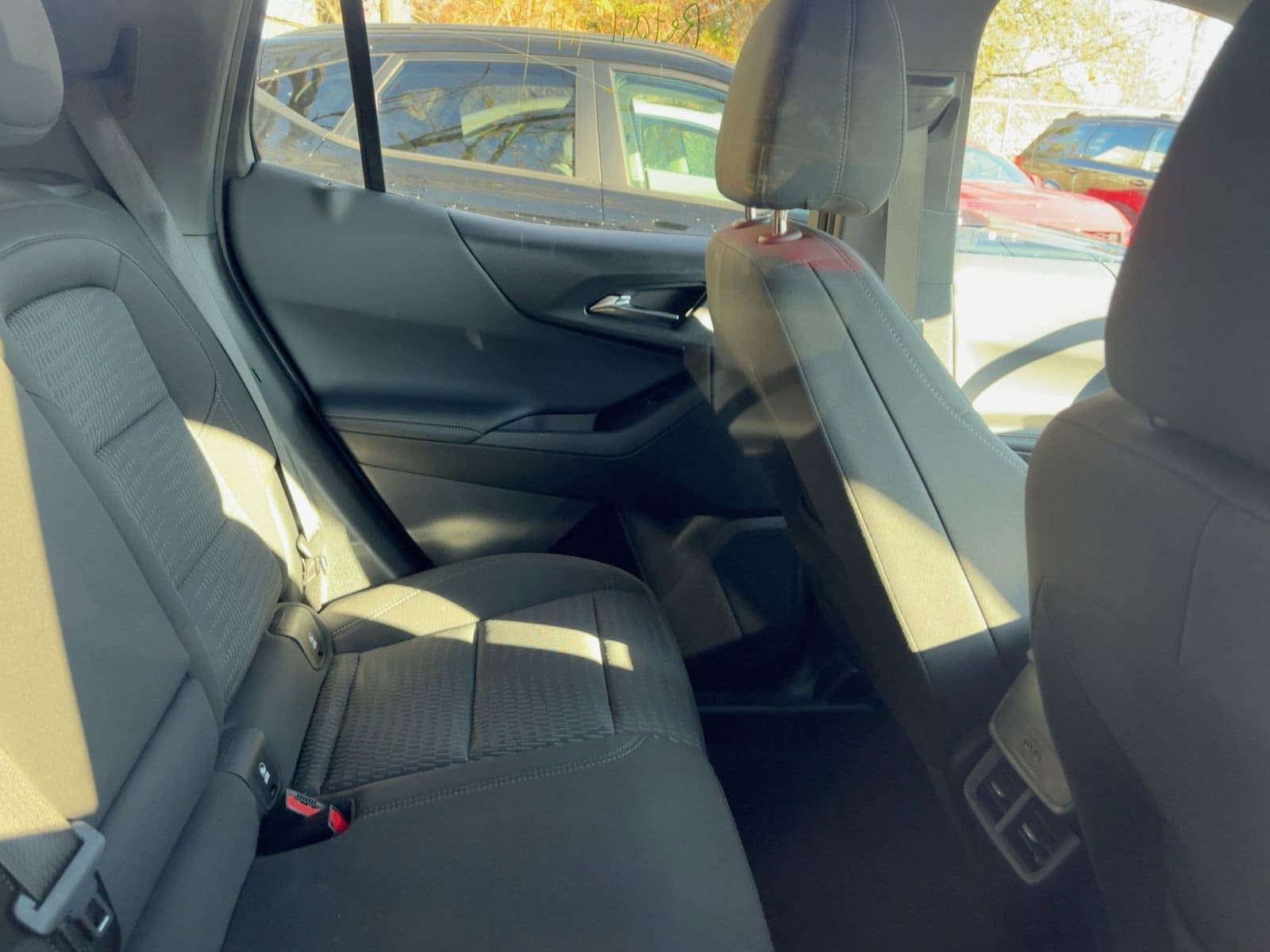 Thumbnail: 2025 Chevrolet Equinox - 9