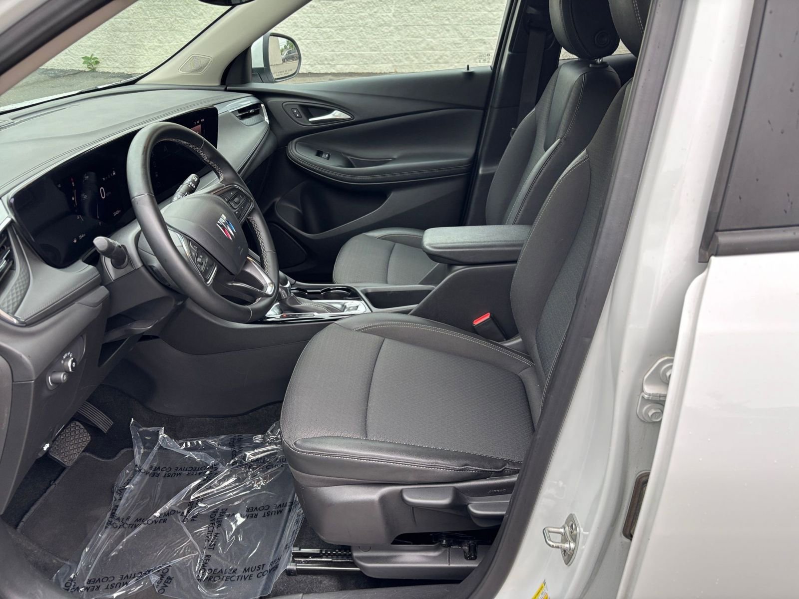 Thumbnail: 2025 Buick Encore GX - 27
