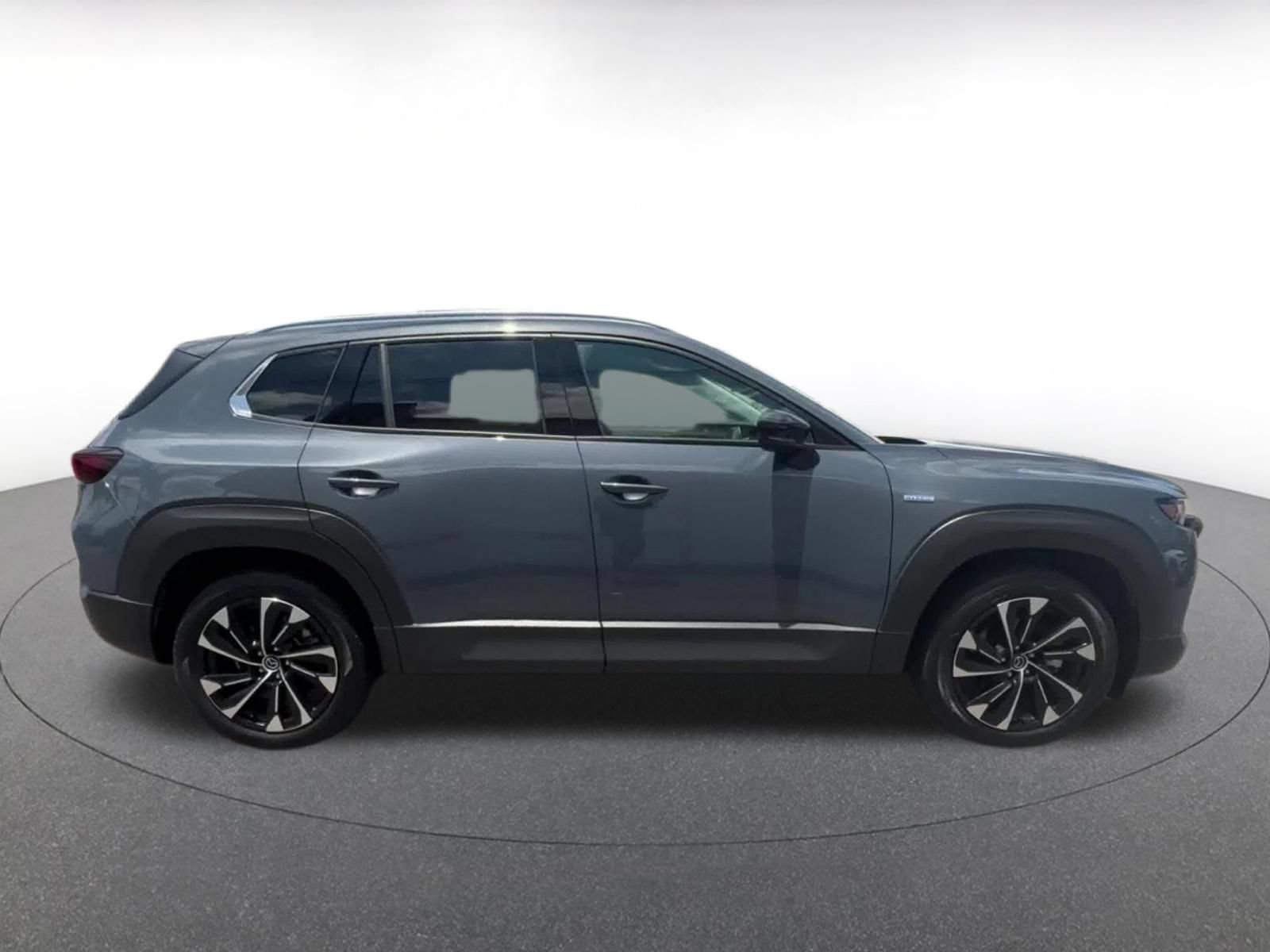 Thumbnail: 2025 Mazda CX-50 - 16