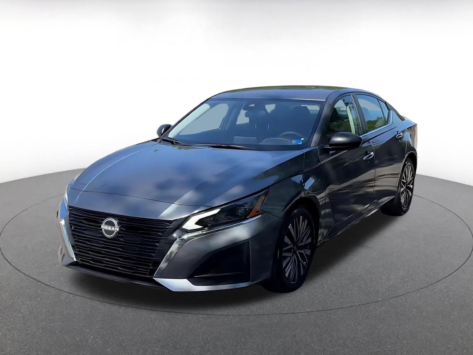 Thumbnail: 2025 Nissan Altima - 7