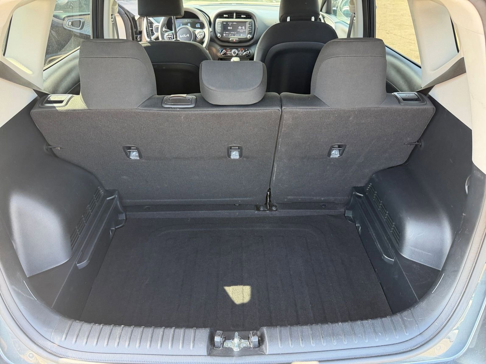 Thumbnail: 2025 Kia Soul - 29