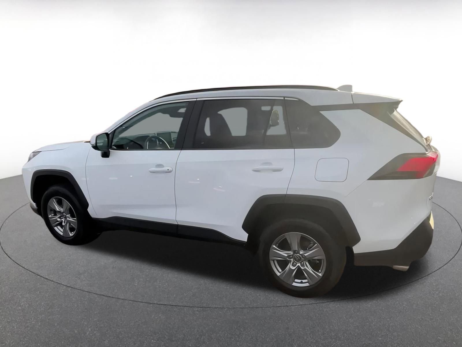 Thumbnail: 2025 Toyota RAV4 - 10