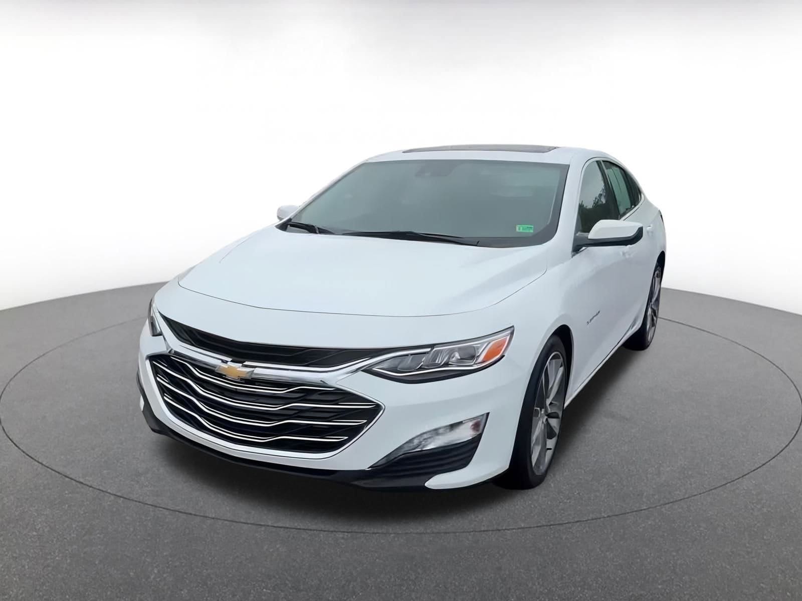 Thumbnail: 2024 Chevrolet Malibu - 7