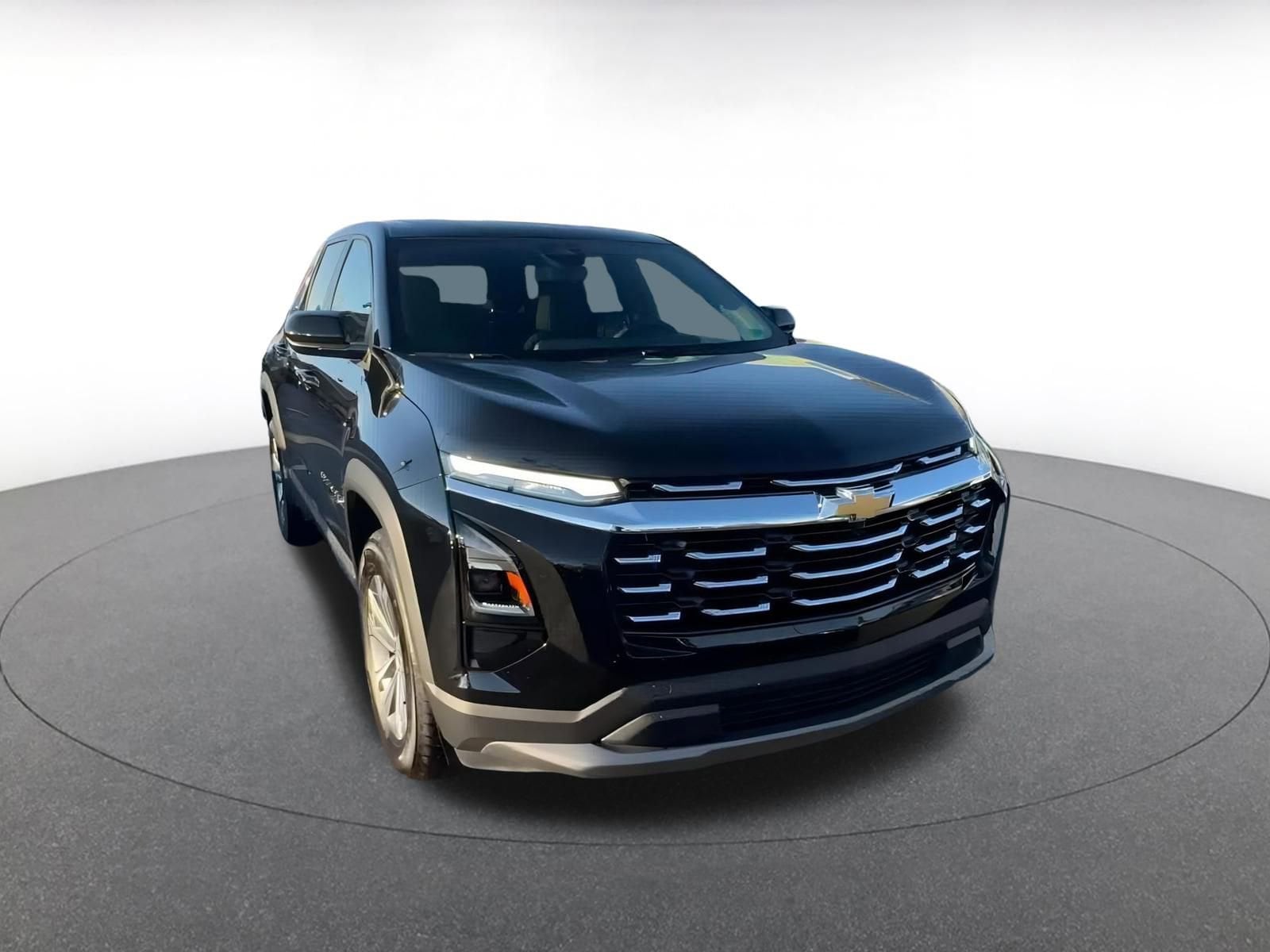 Thumbnail: 2025 Chevrolet Equinox - 3