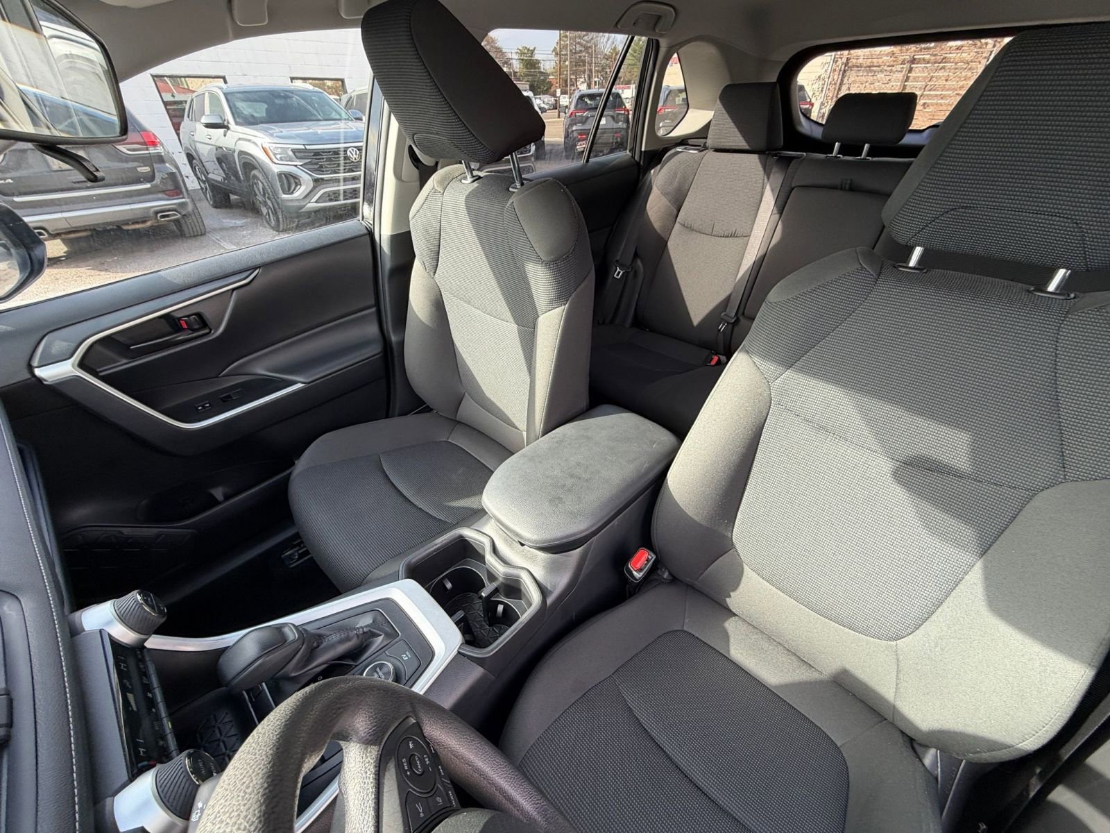 Thumbnail: 2025 Toyota RAV4 - 35