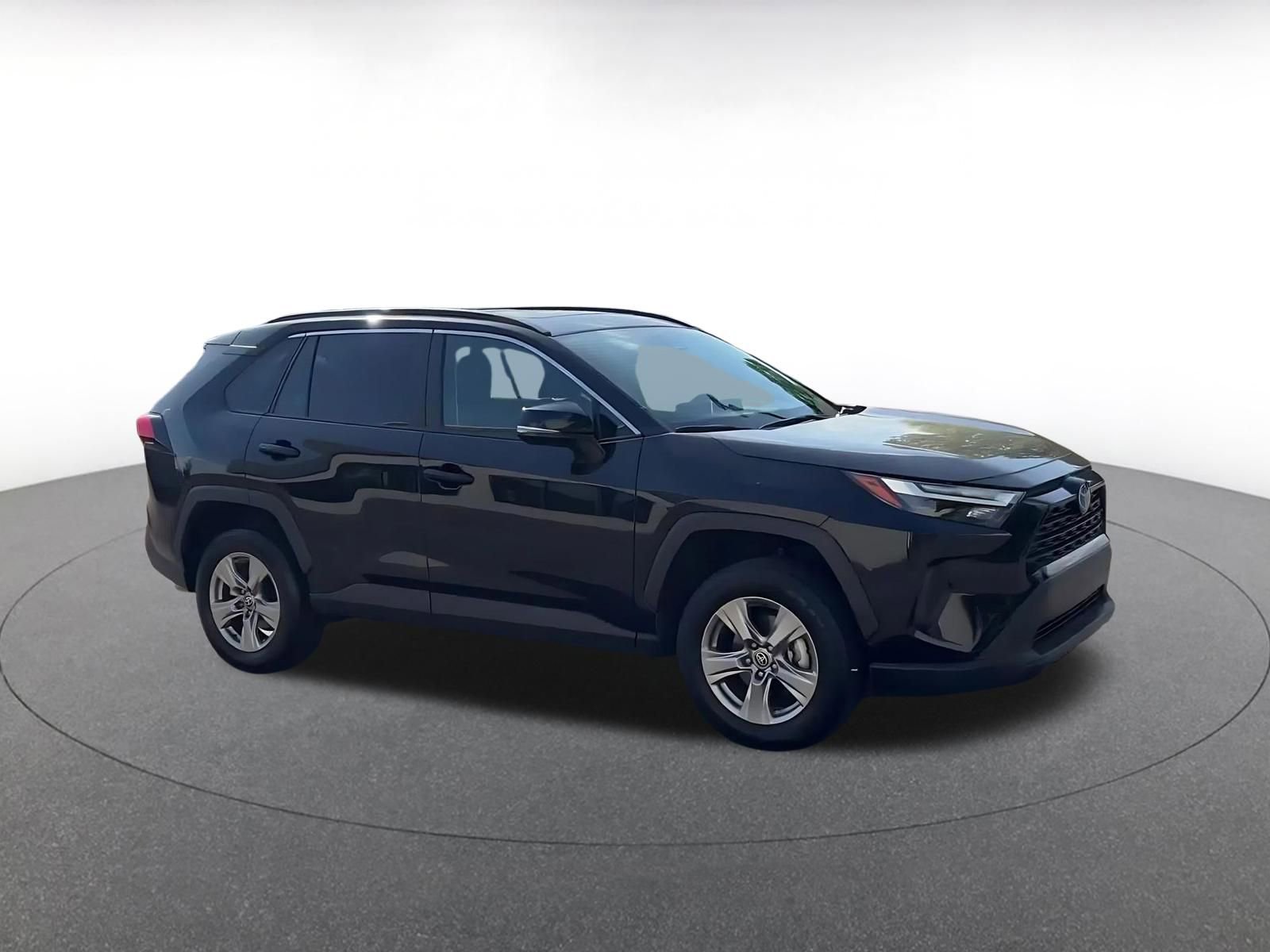 Thumbnail: 2025 Toyota RAV4 - 2