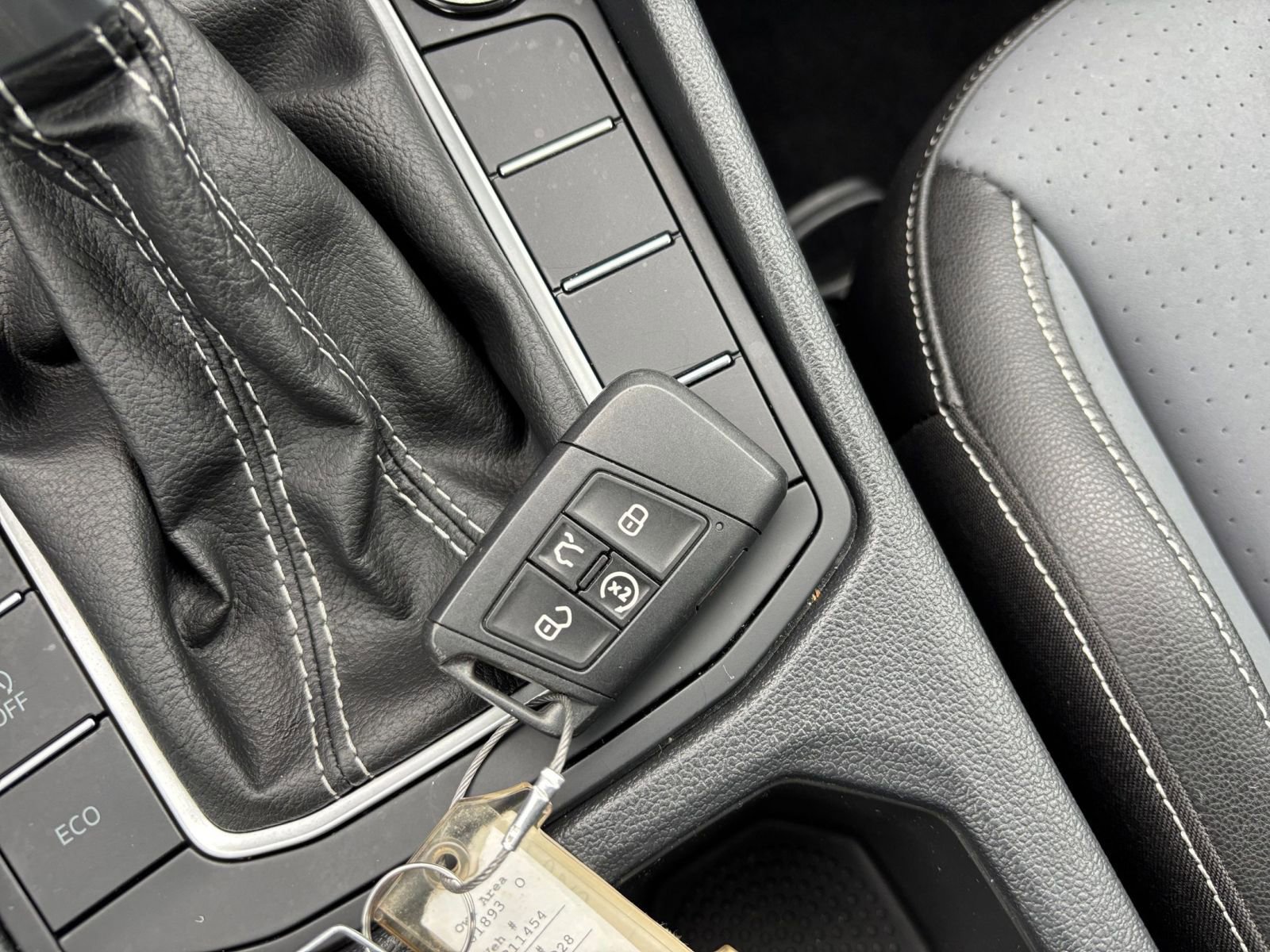 Thumbnail: 2025 Volkswagen Jetta - 22