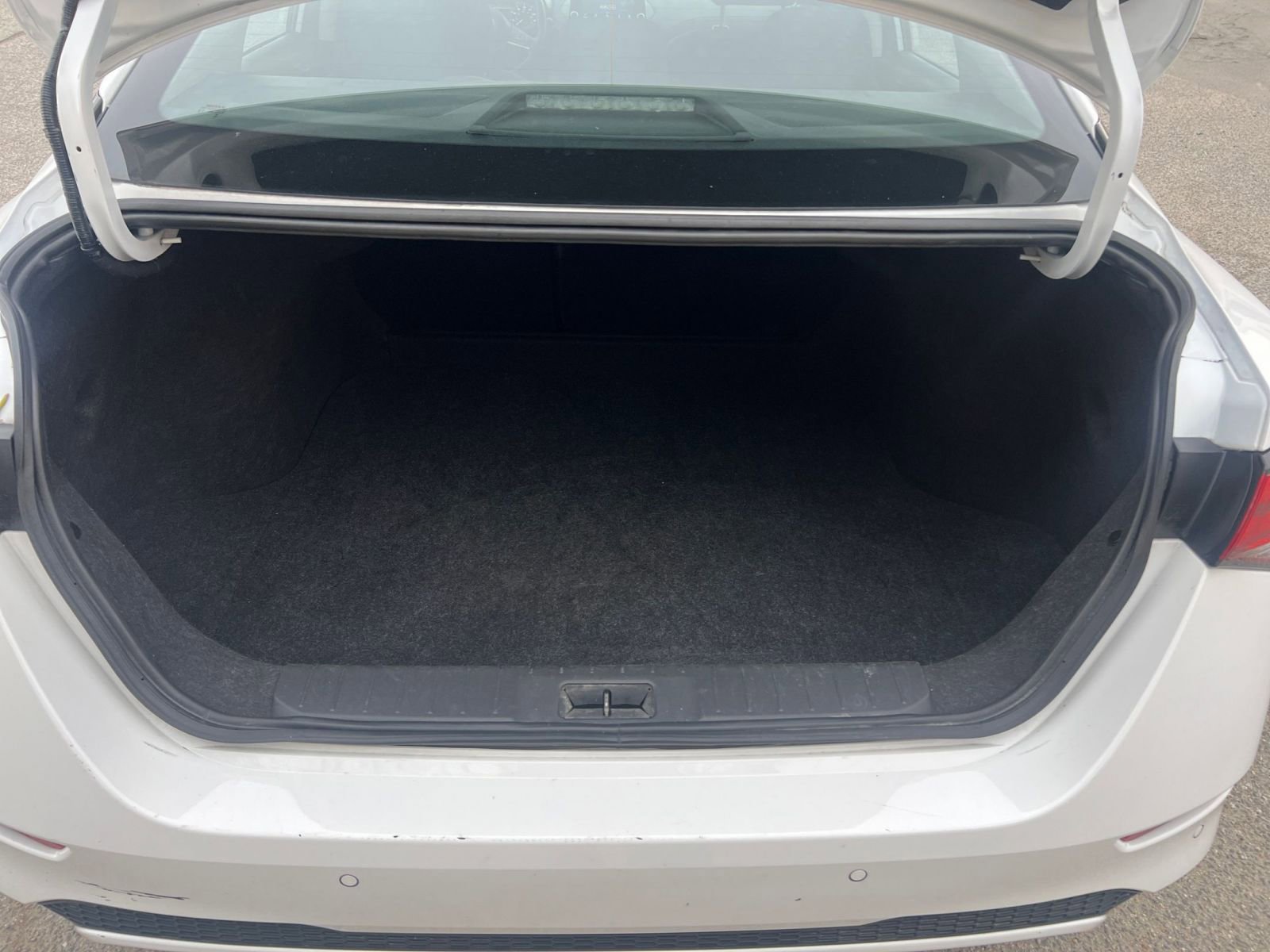 Thumbnail: 2024 Nissan Sentra - 29