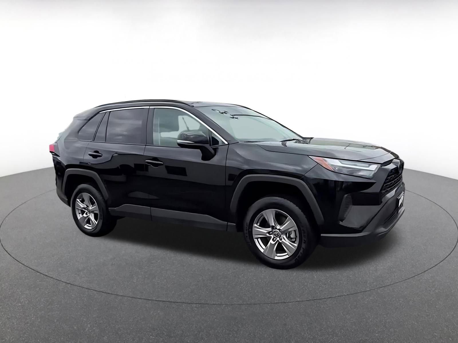 Thumbnail: 2025 Toyota RAV4 - 2