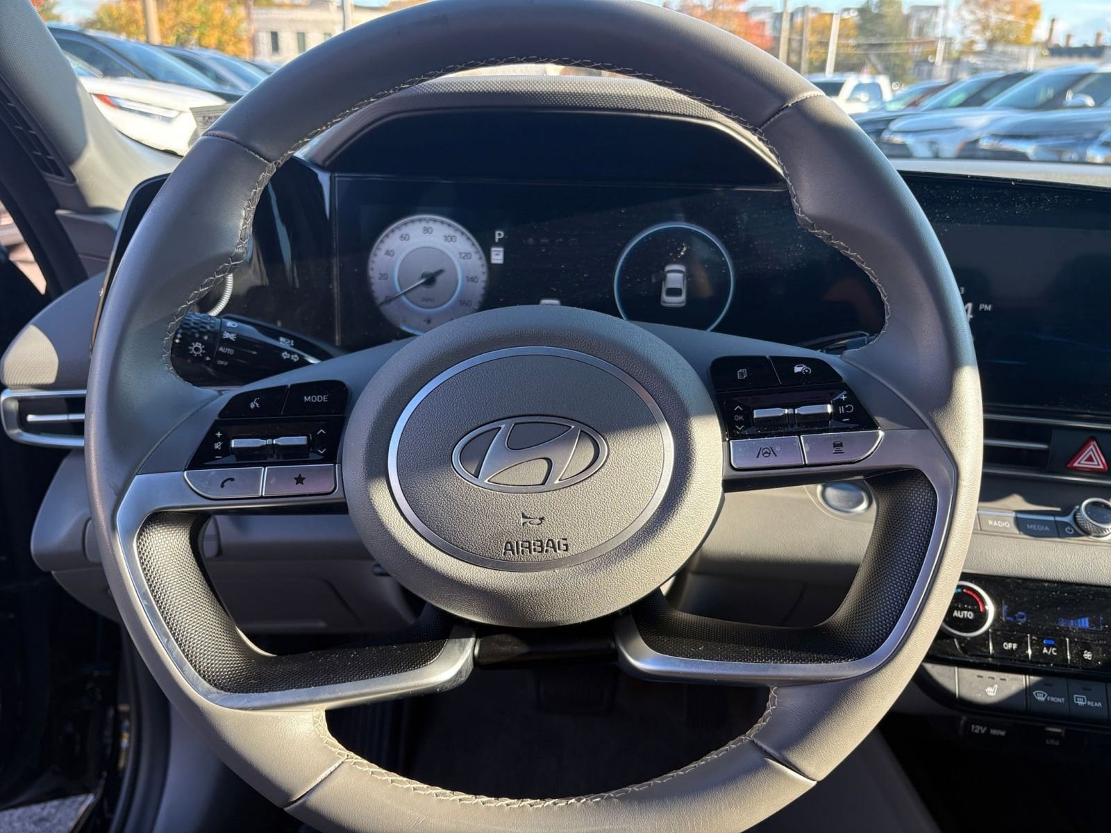 Thumbnail: 2025 Hyundai Elantra - 25