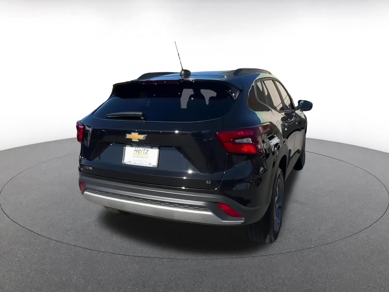 Thumbnail: 2025 Chevrolet Trax - 15