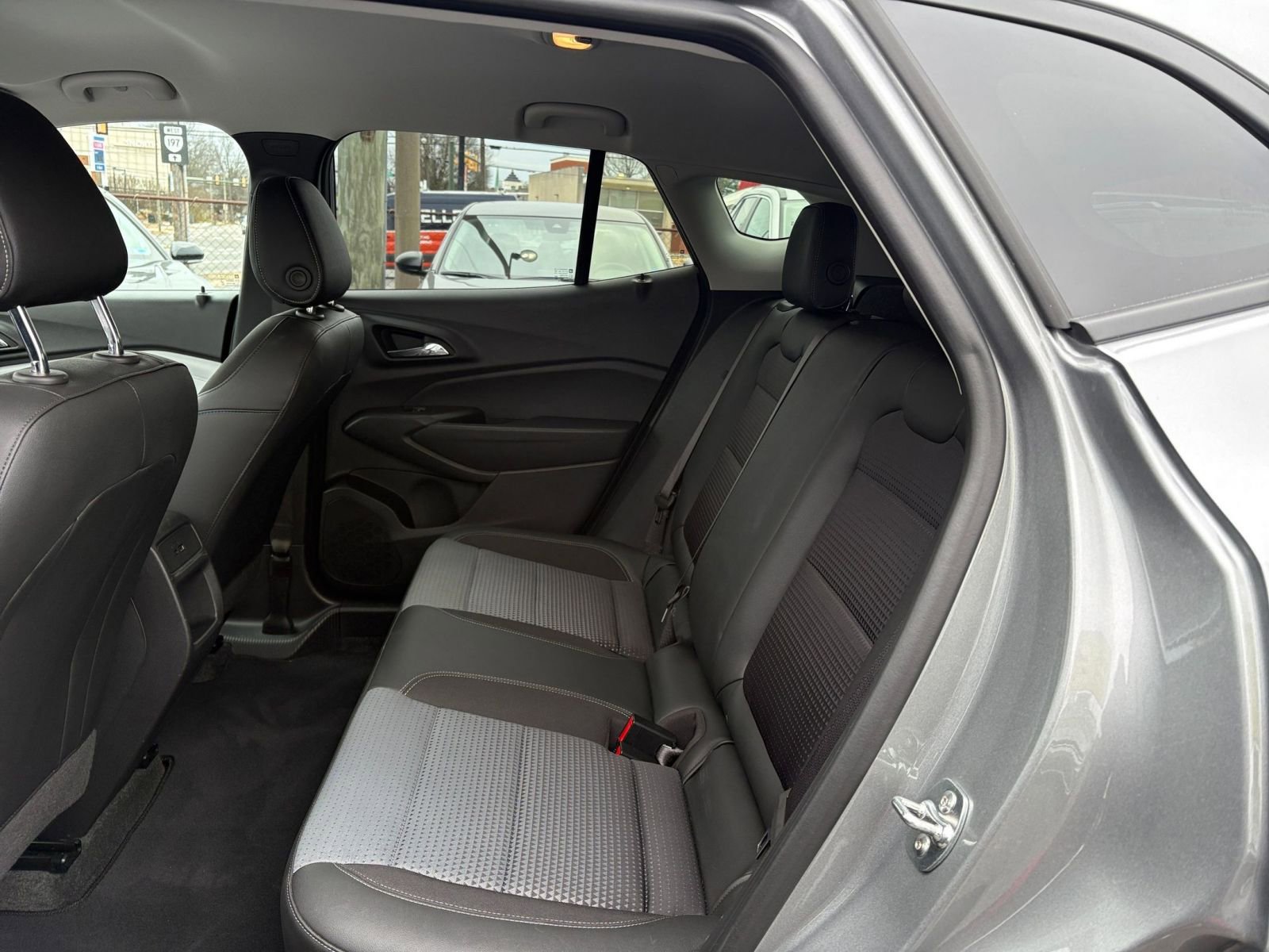 Thumbnail: 2025 Chevrolet Trax - 24