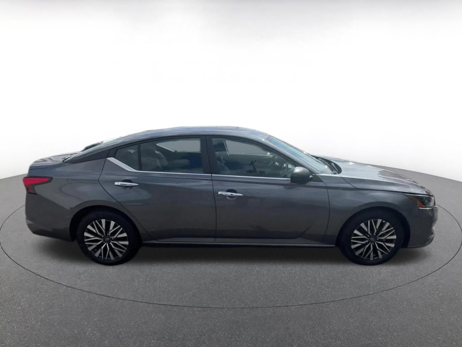 Thumbnail: 2025 Nissan Altima - 16