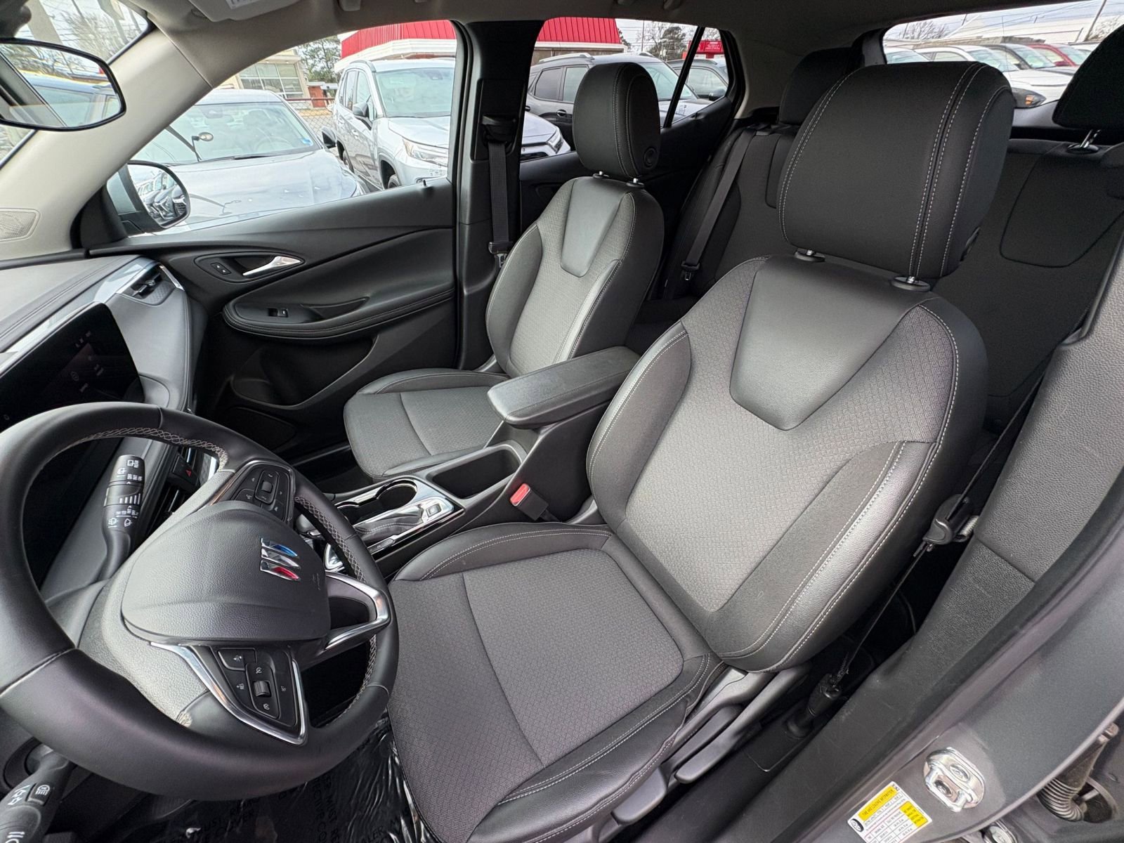 Thumbnail: 2025 Buick Encore GX - 34