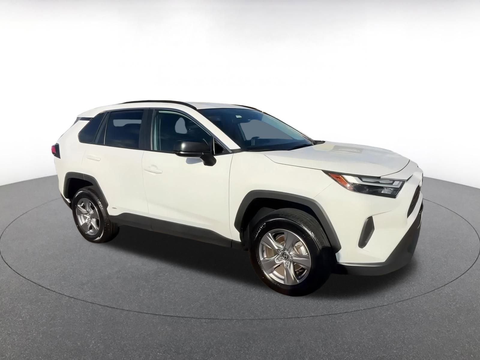 Thumbnail: 2025 Toyota RAV4 - 2