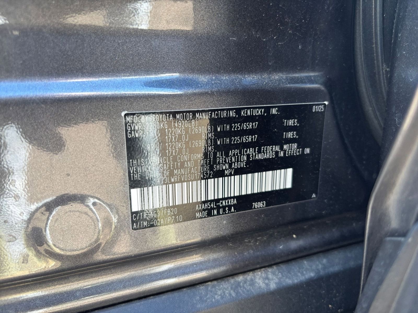 Thumbnail: 2025 Toyota RAV4 - 28