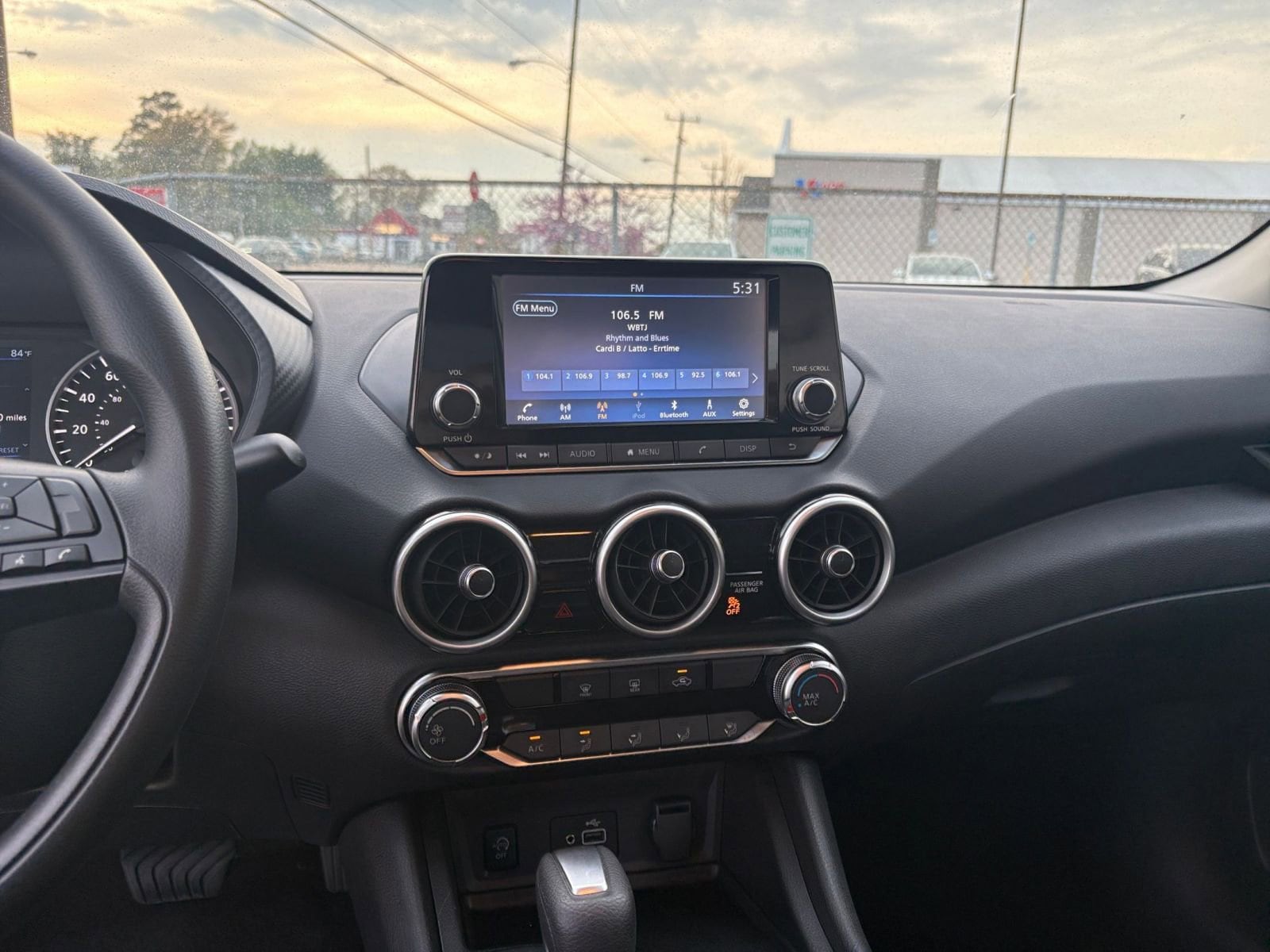 Thumbnail: 2025 Nissan Sentra - 17