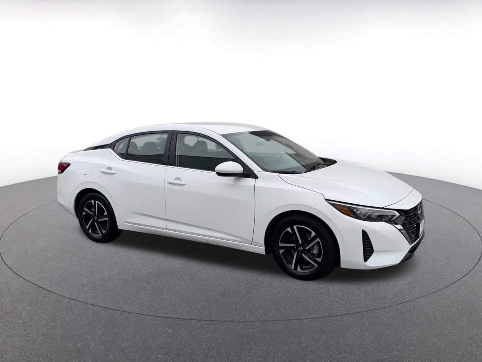 Thumbnail: 2025 Nissan Sentra - 2