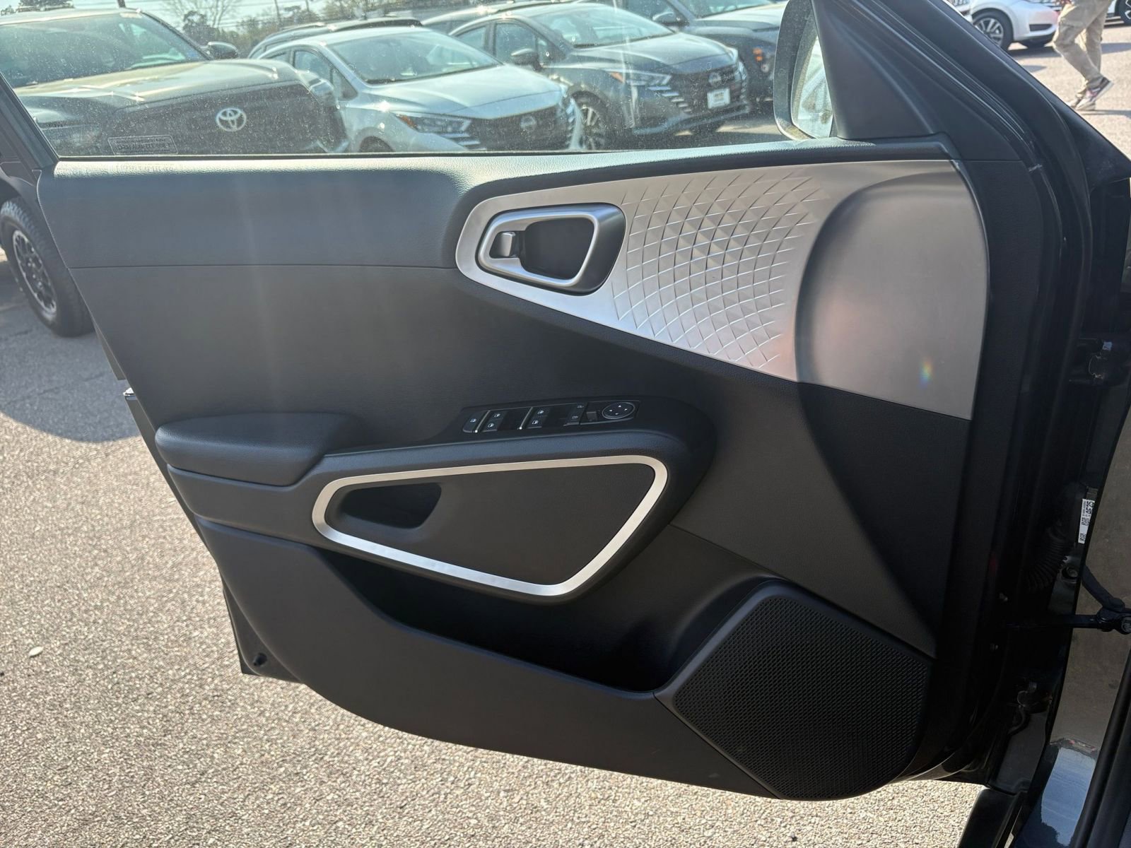 Thumbnail: 2025 Kia Soul - 18