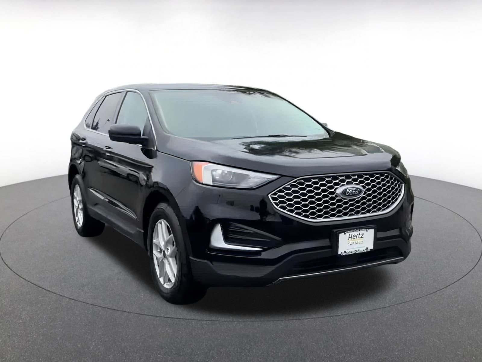 Thumbnail: 2024 Ford Edge - 3
